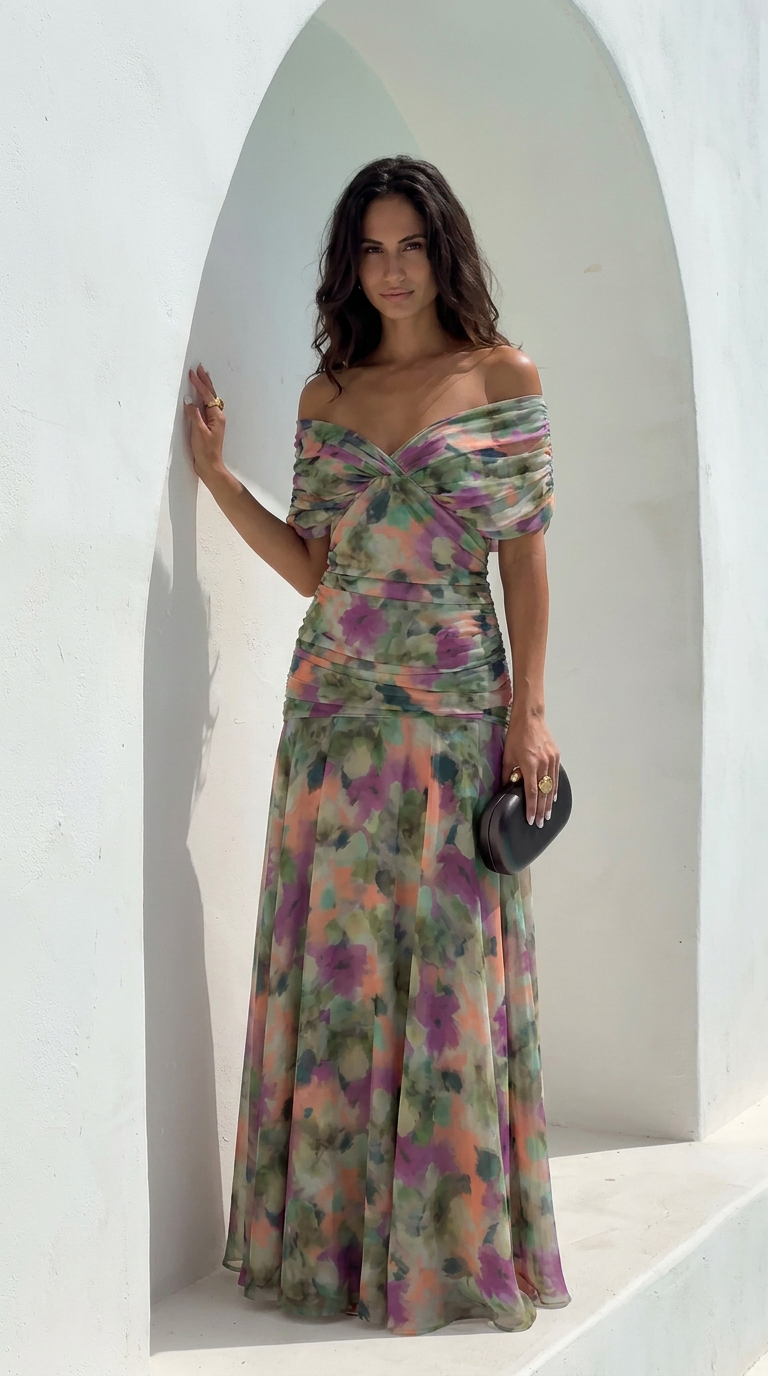 DRESSES