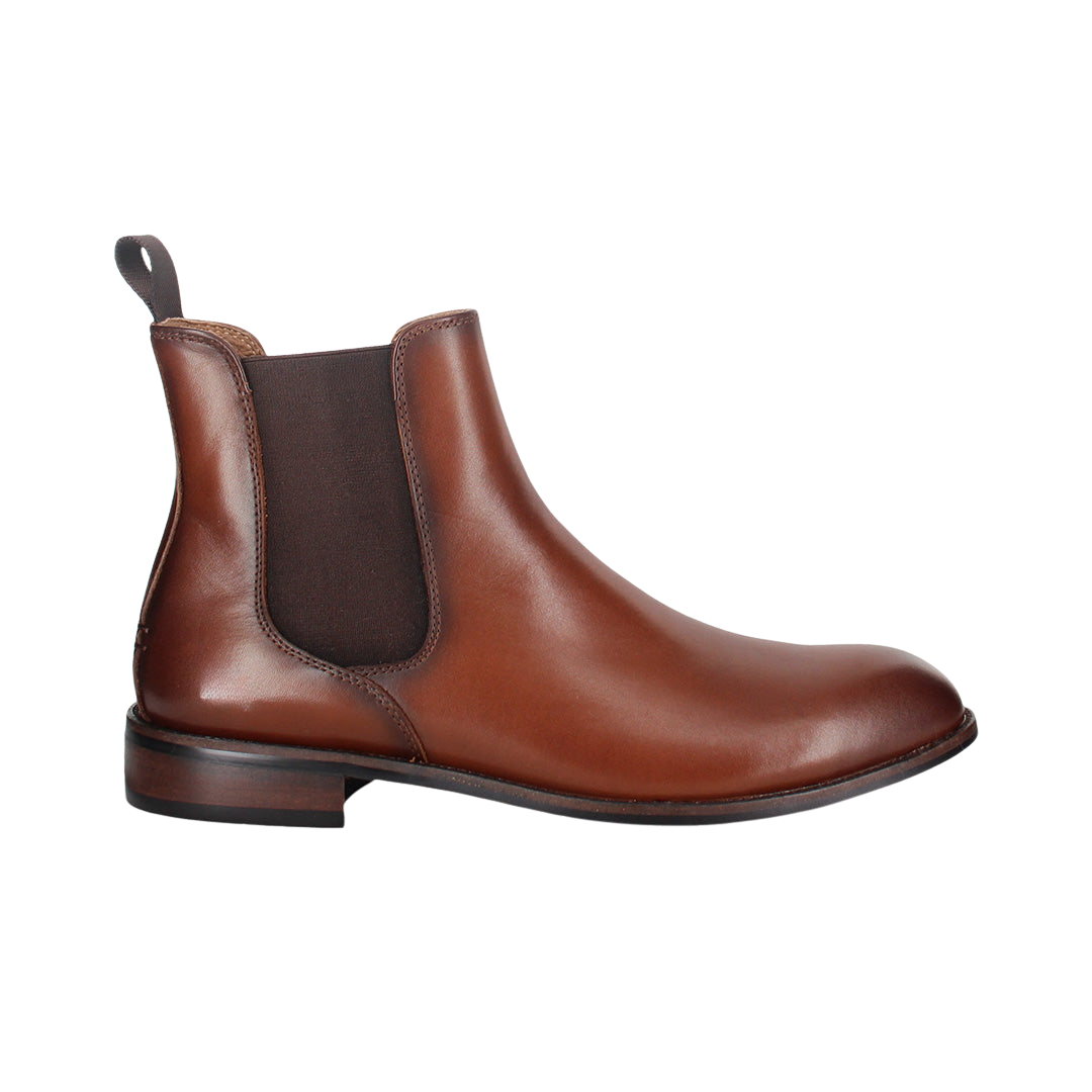 SIGNATURE CHELSEA BOOTS