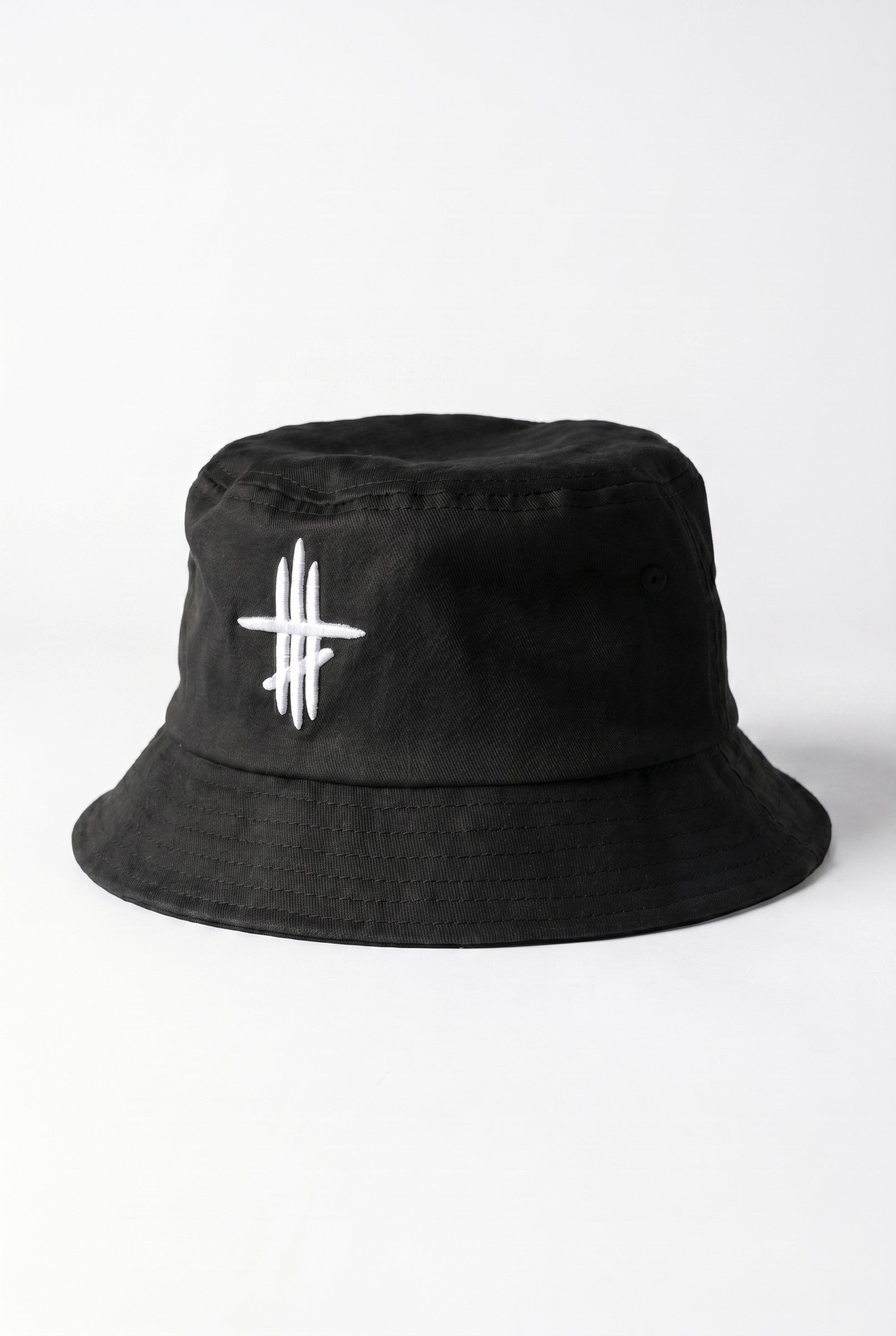 Men's Crossed Lines Bucket Hat | Blackstone London