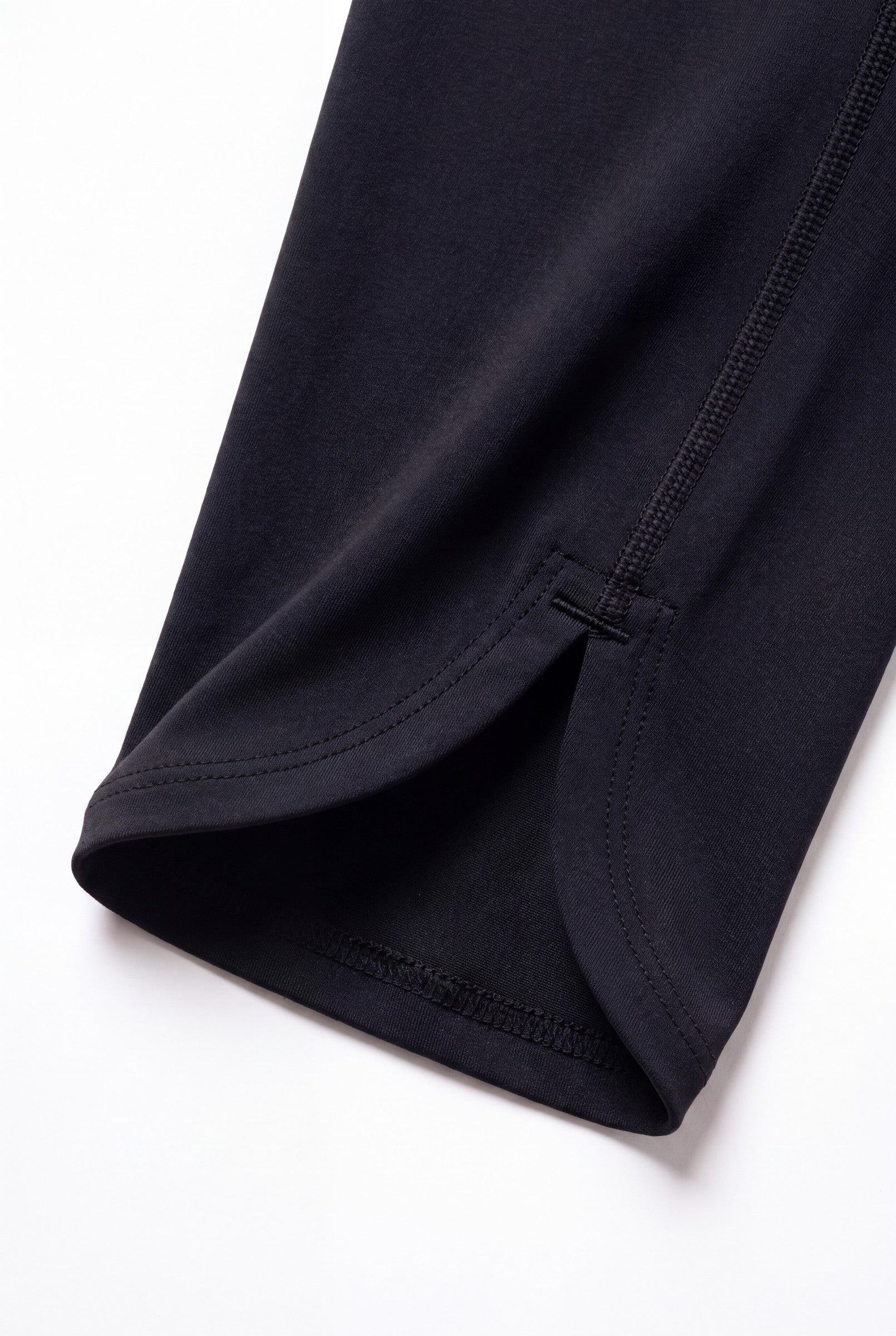 Women's Performance Capri Legging | Blackstone London