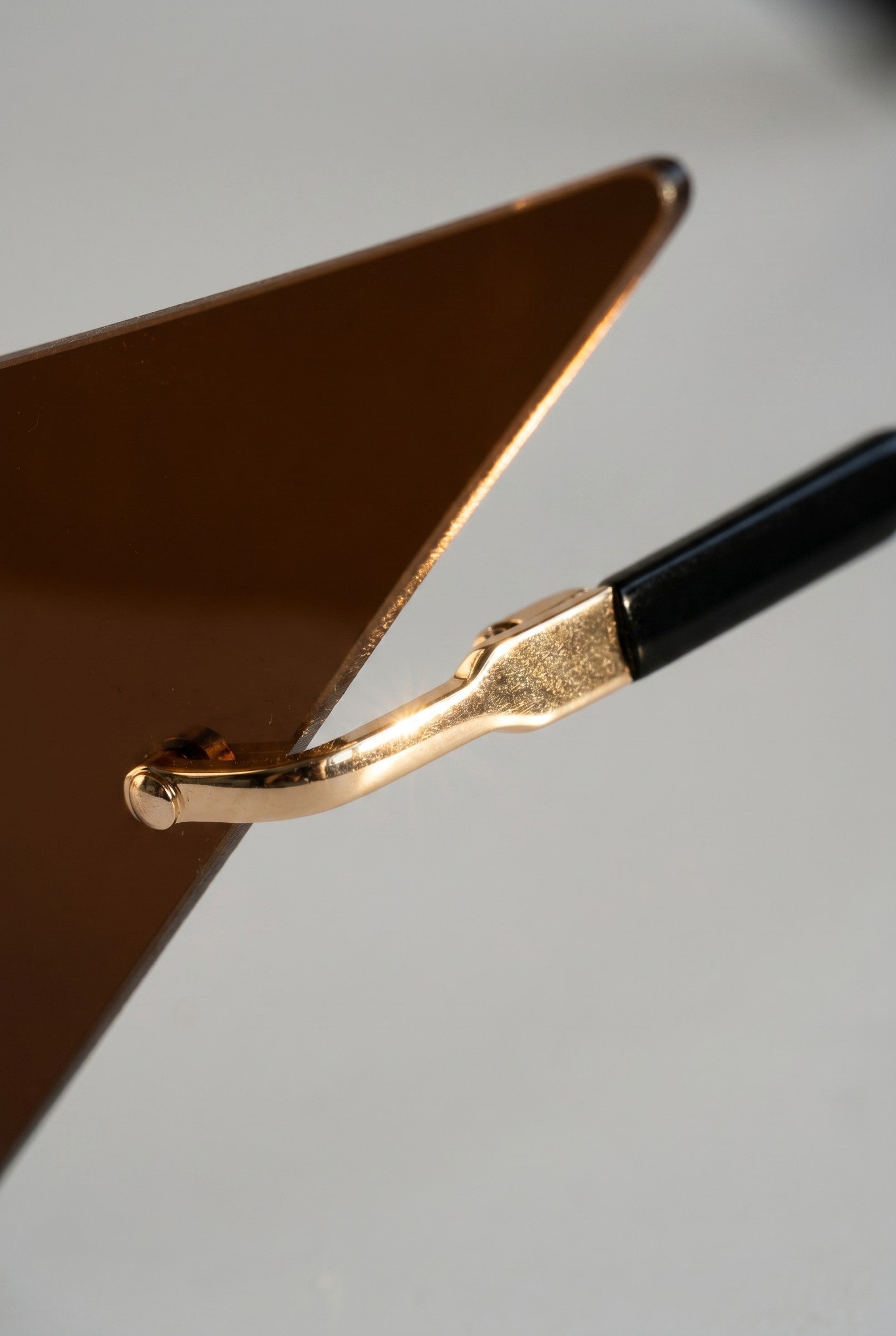 Men's Triangle Sunglasses | Blackstone London