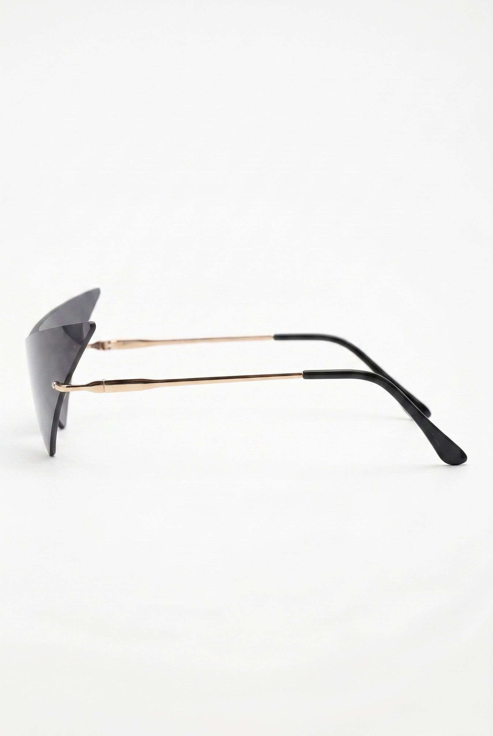 Men's Triangle Sunglasses | Blackstone London