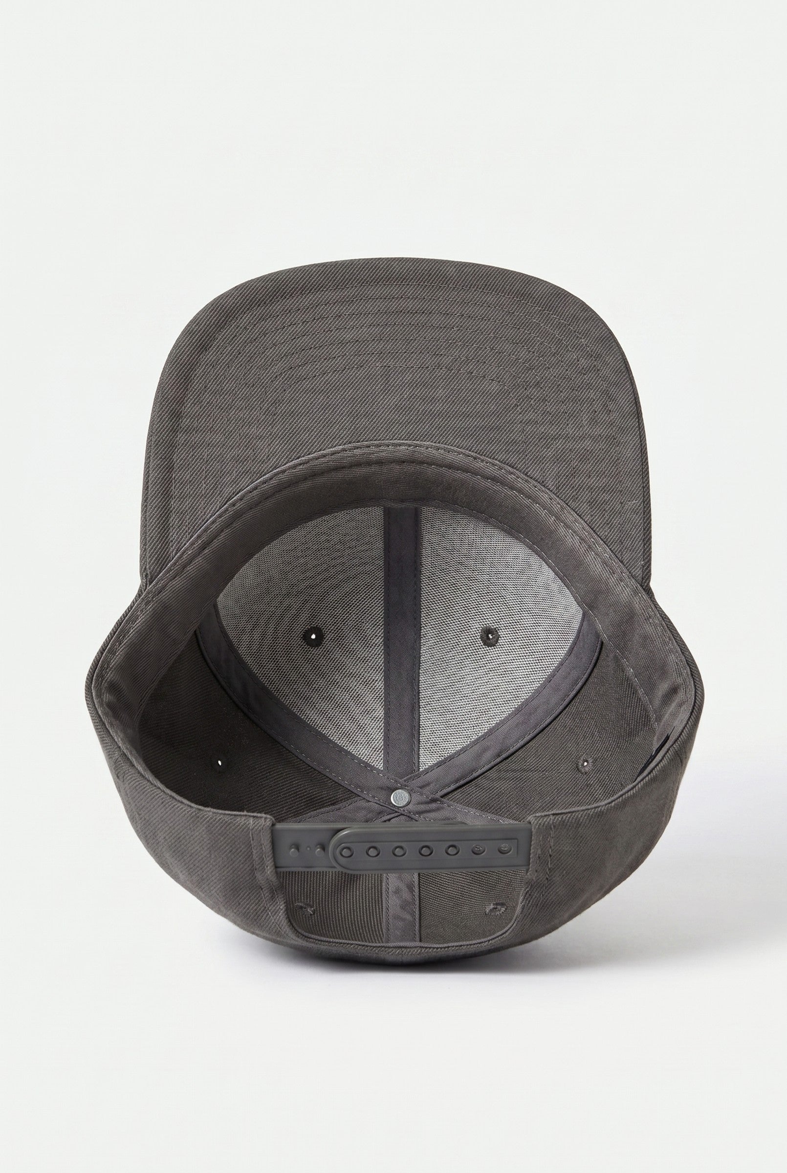 Men's Heritage Snapback Cap | Blackstone London