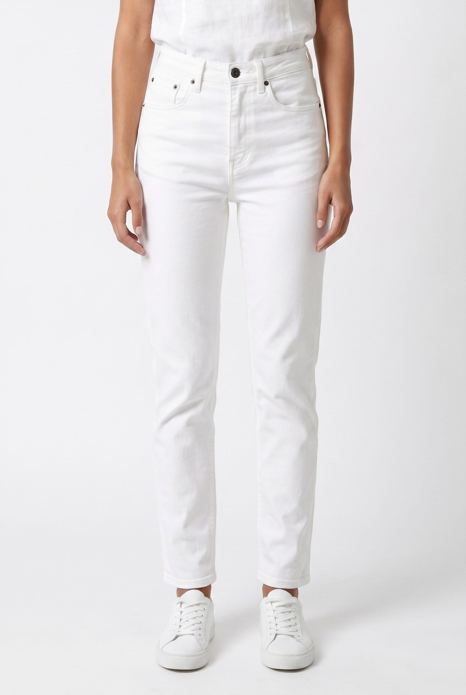 DENIM JEANS - WOMEN