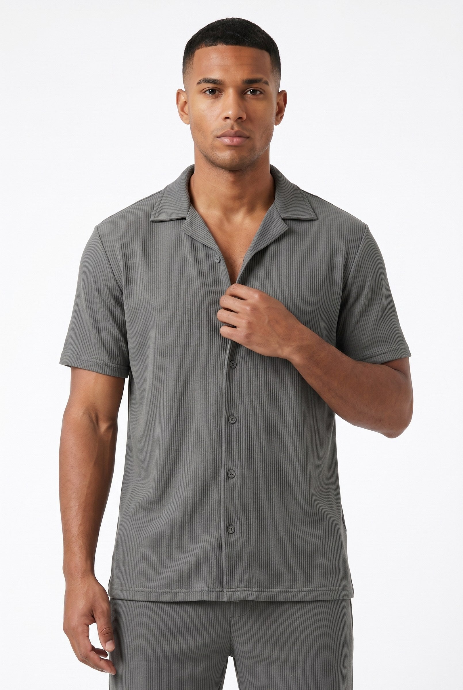 Men's Cuban Collar Knit Shirt & Shorts 2-Piece Set | Blackstone London