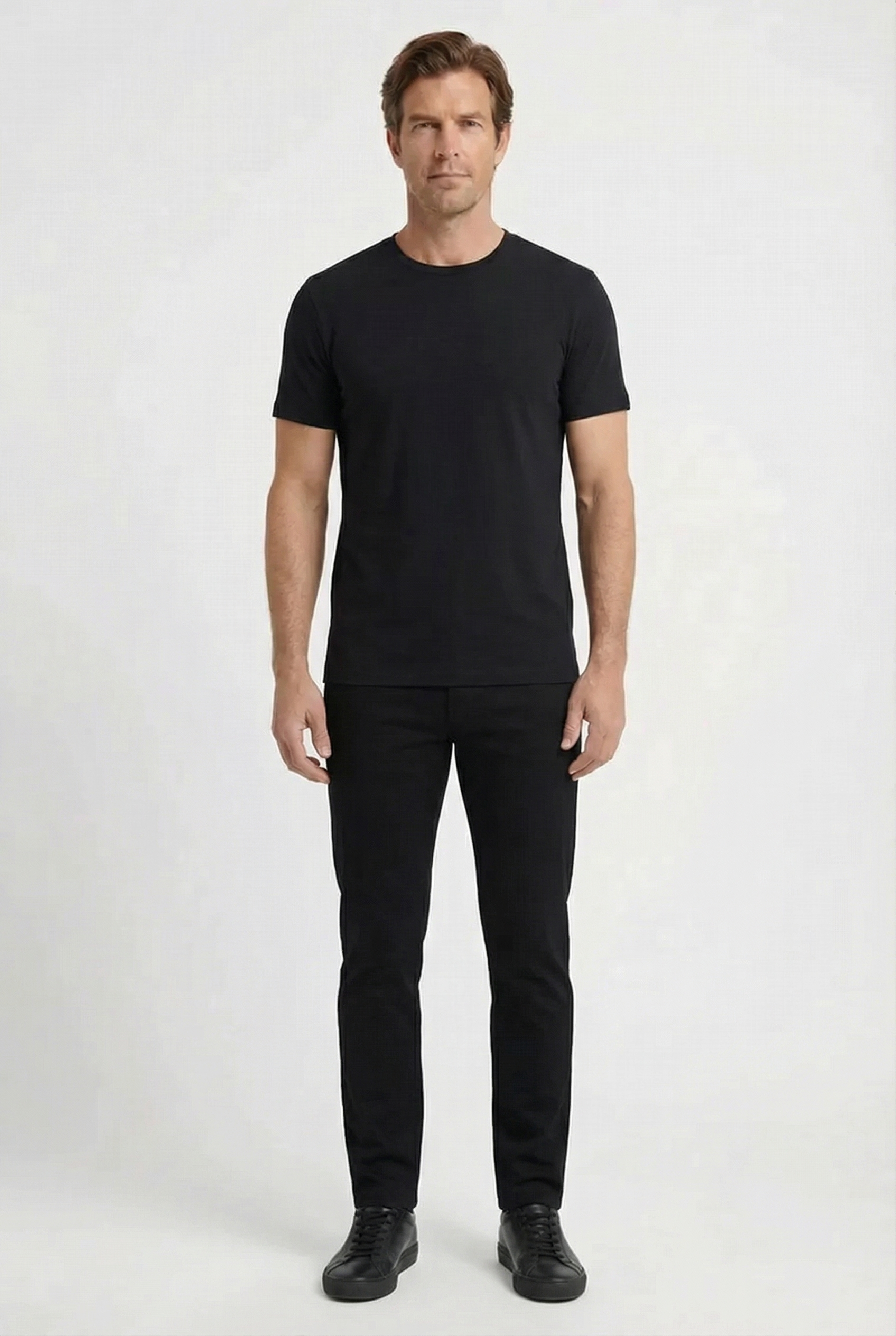 Men's Essential Slim Fit Crewneck T-Shirt | Blackstone London