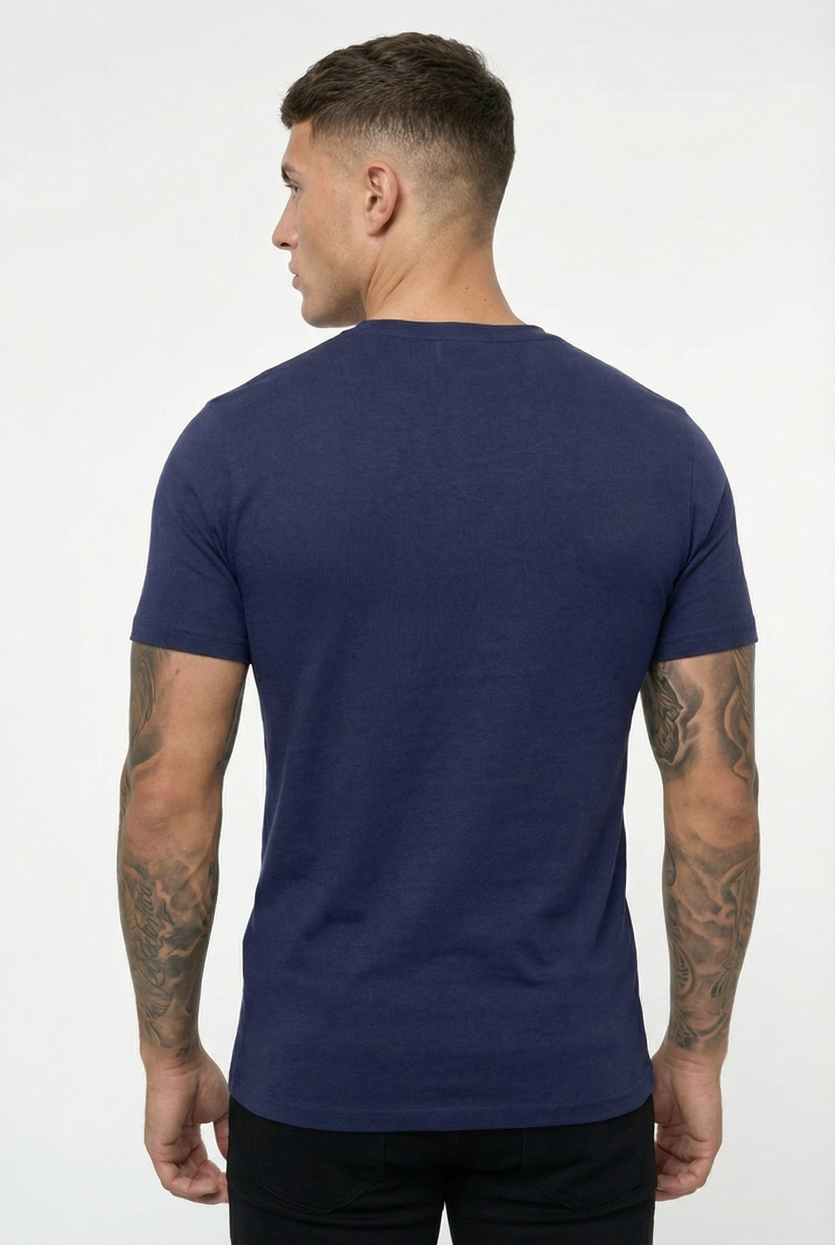 Men's Essential Slim Fit Crewneck T-Shirt | Blackstone London