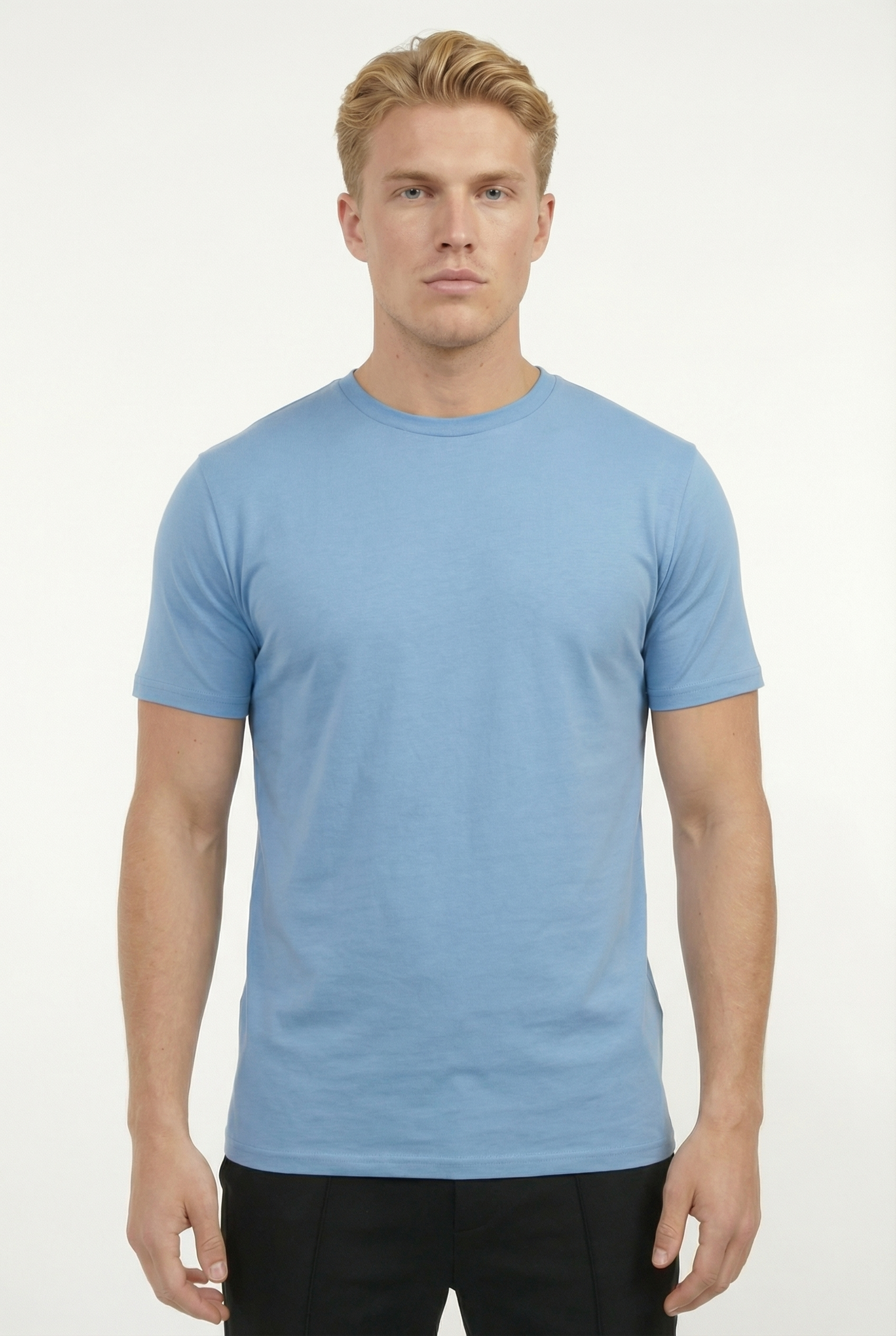 Men's Essential Slim Fit Crewneck T-Shirt | Blackstone London