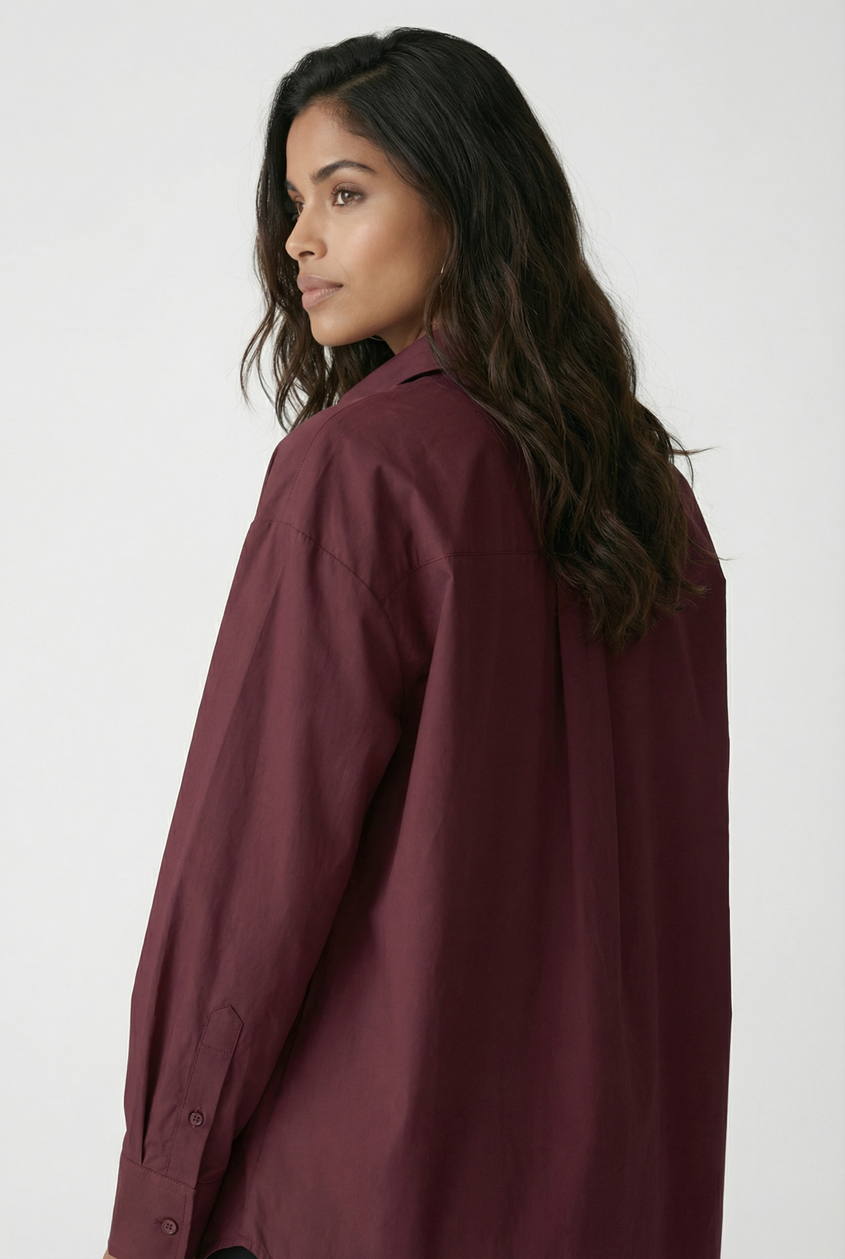 THE WHITEHALL OVERSIZED COTTON BUTTON-DOWN SHIRT