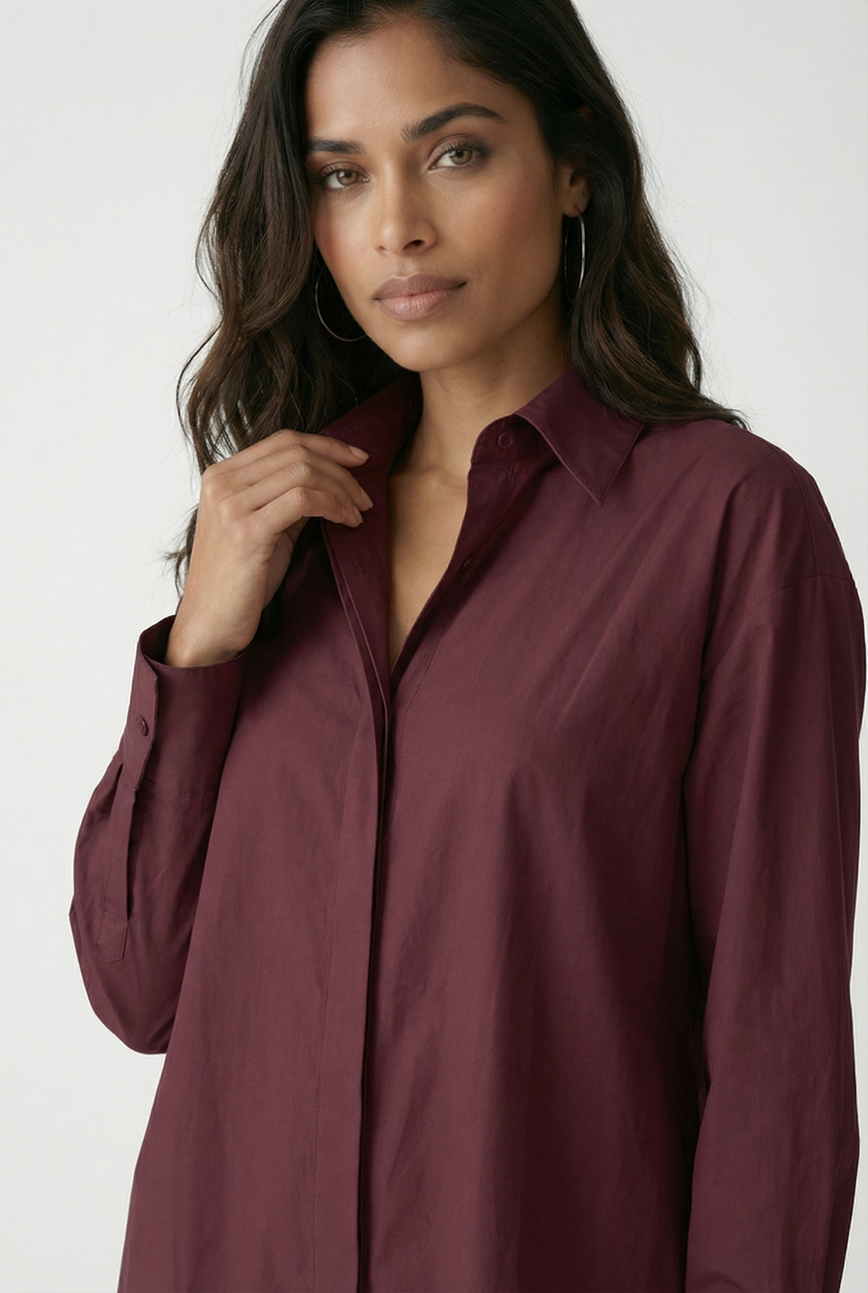 THE WHITEHALL OVERSIZED COTTON BUTTON-DOWN SHIRT