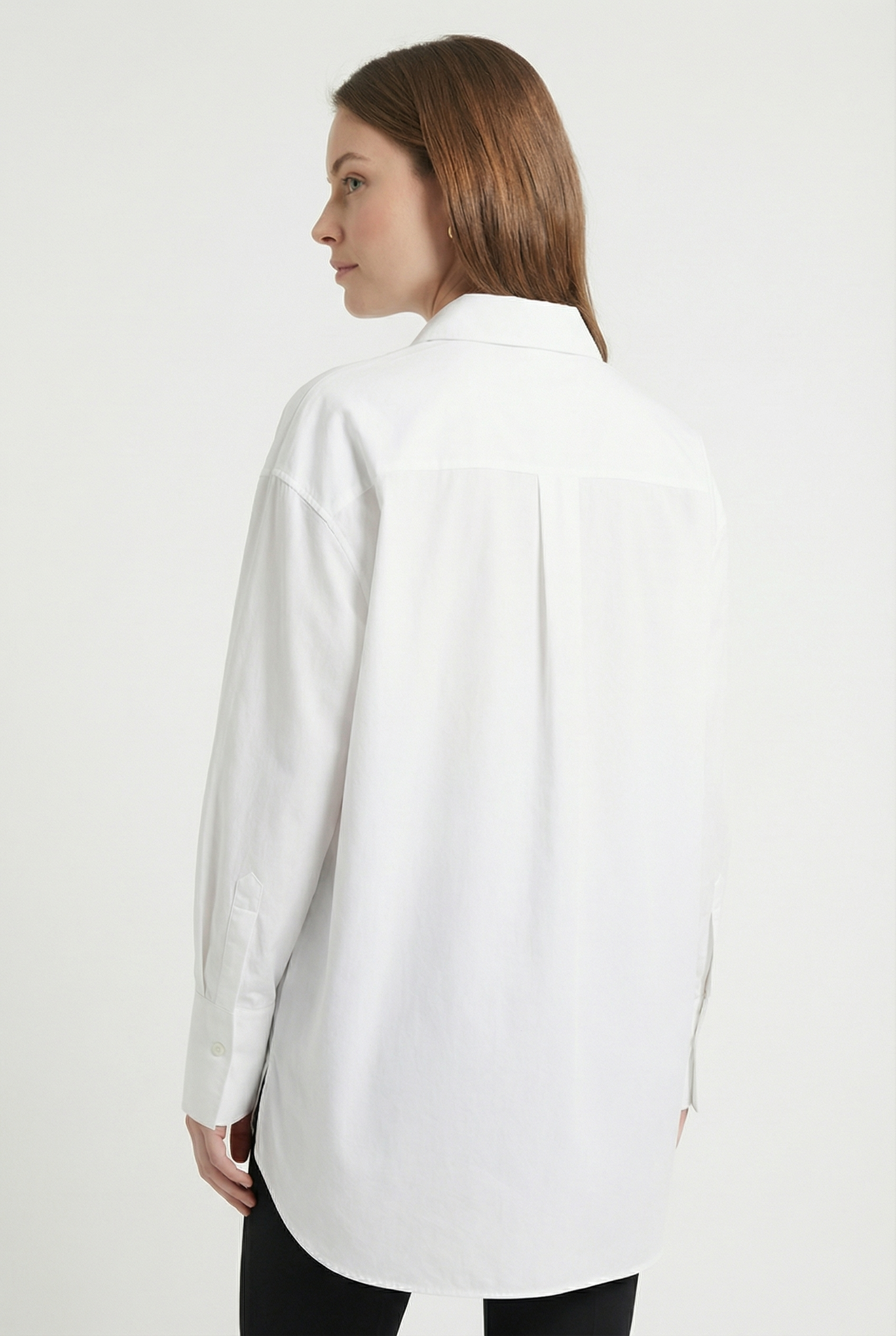 THE WHITEHALL OVERSIZED COTTON BUTTON-DOWN SHIRT