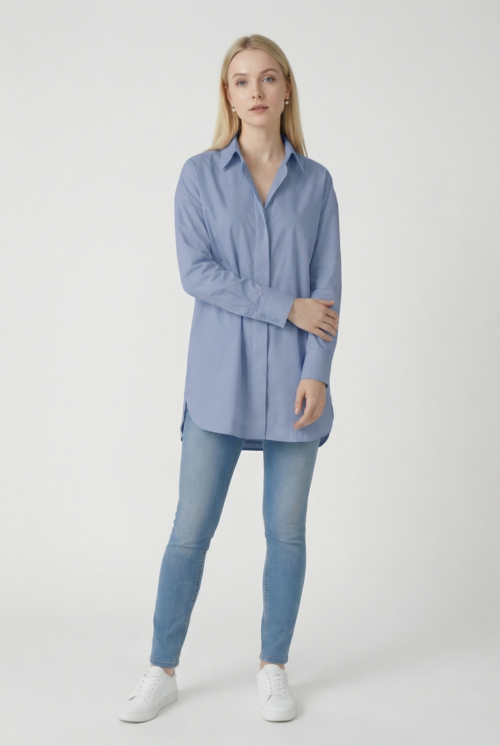 THE WHITEHALL OVERSIZED COTTON BUTTON-DOWN SHIRT