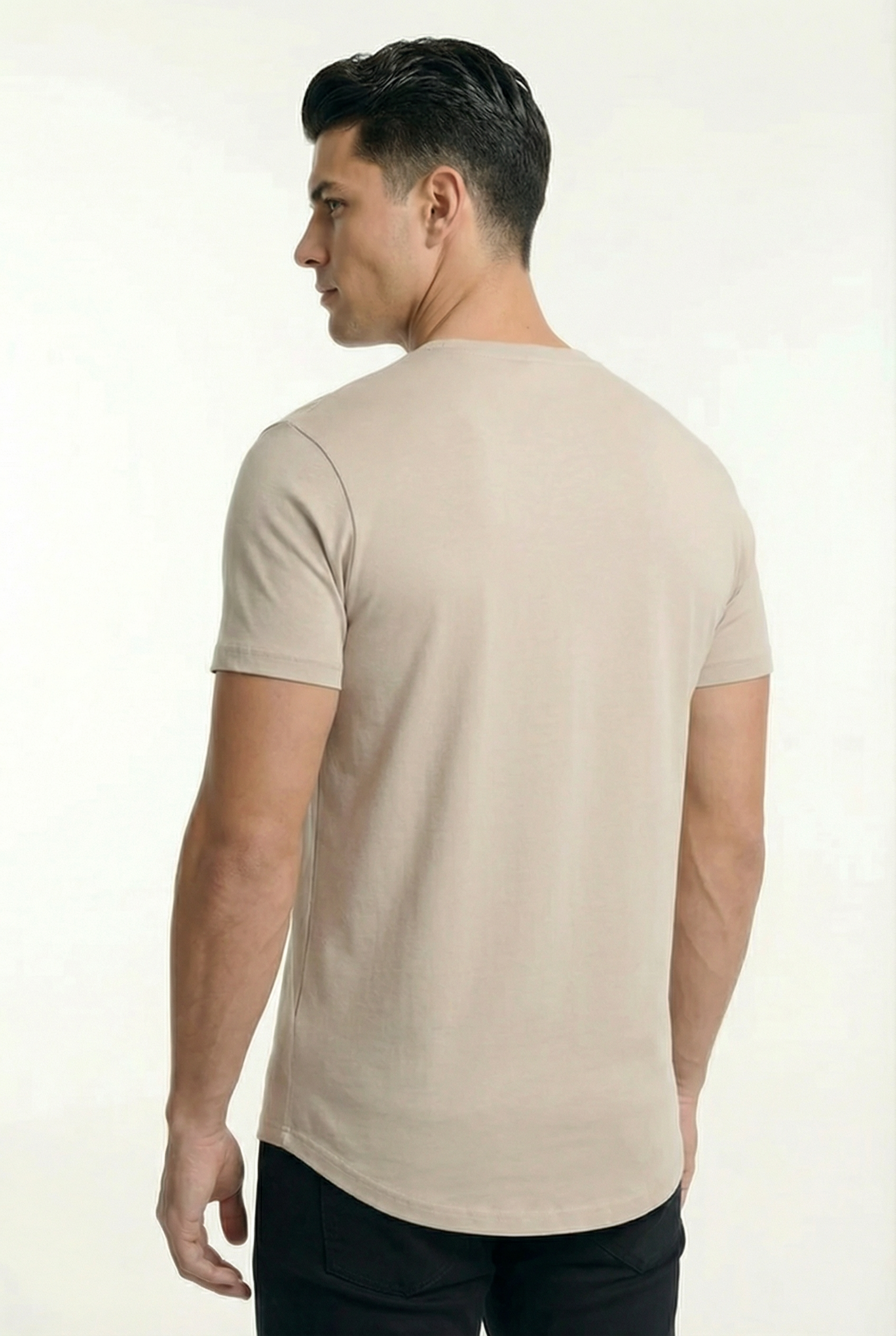 Men's Classic Fitted Crewneck T-Shirt | Blackstone London