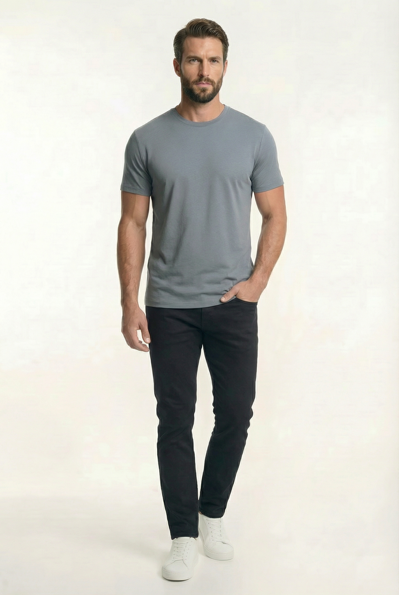 Men's Classic Fitted Crewneck T-Shirt | Blackstone London
