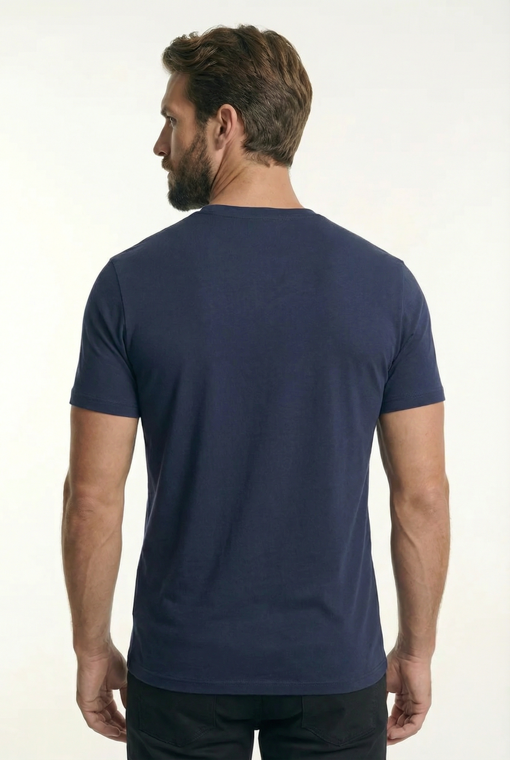 Men's Classic Fitted Crewneck T-Shirt | Blackstone London