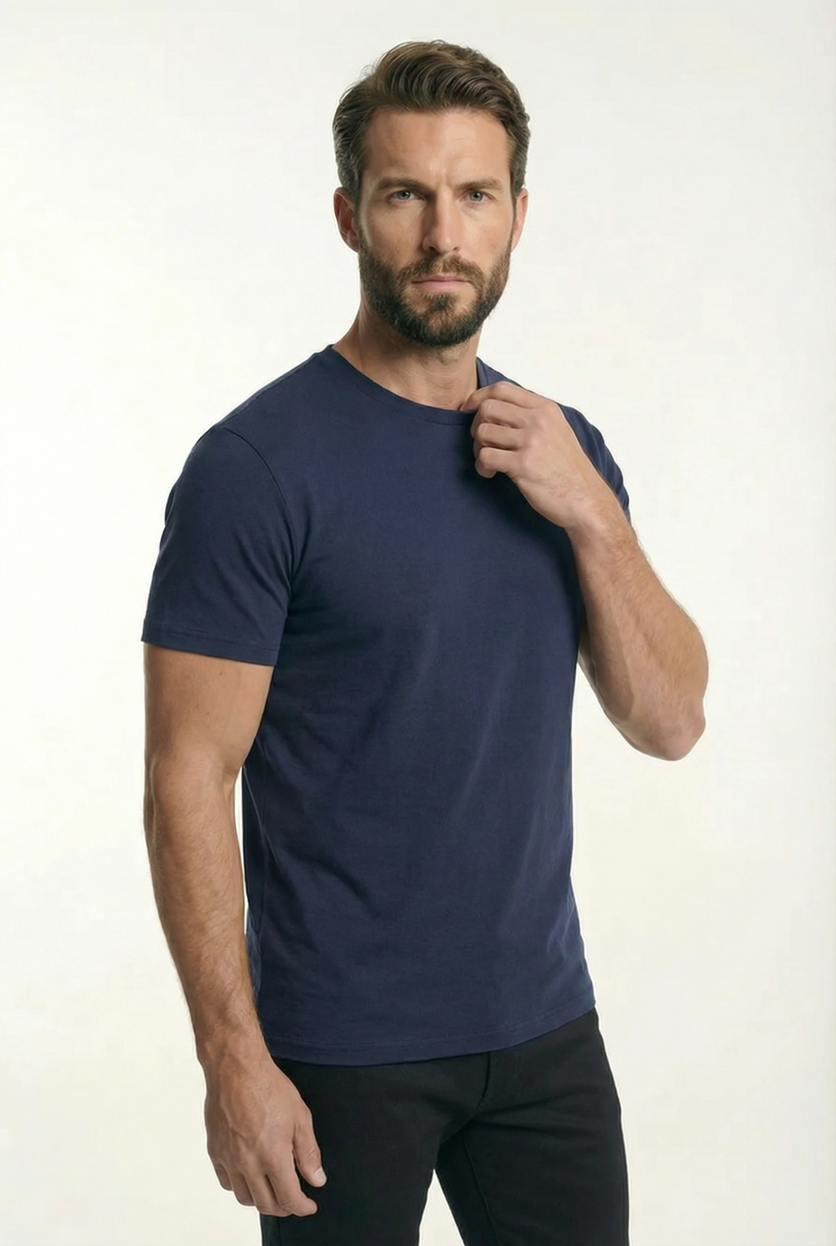 Men's Classic Fitted Crewneck T-Shirt | Blackstone London