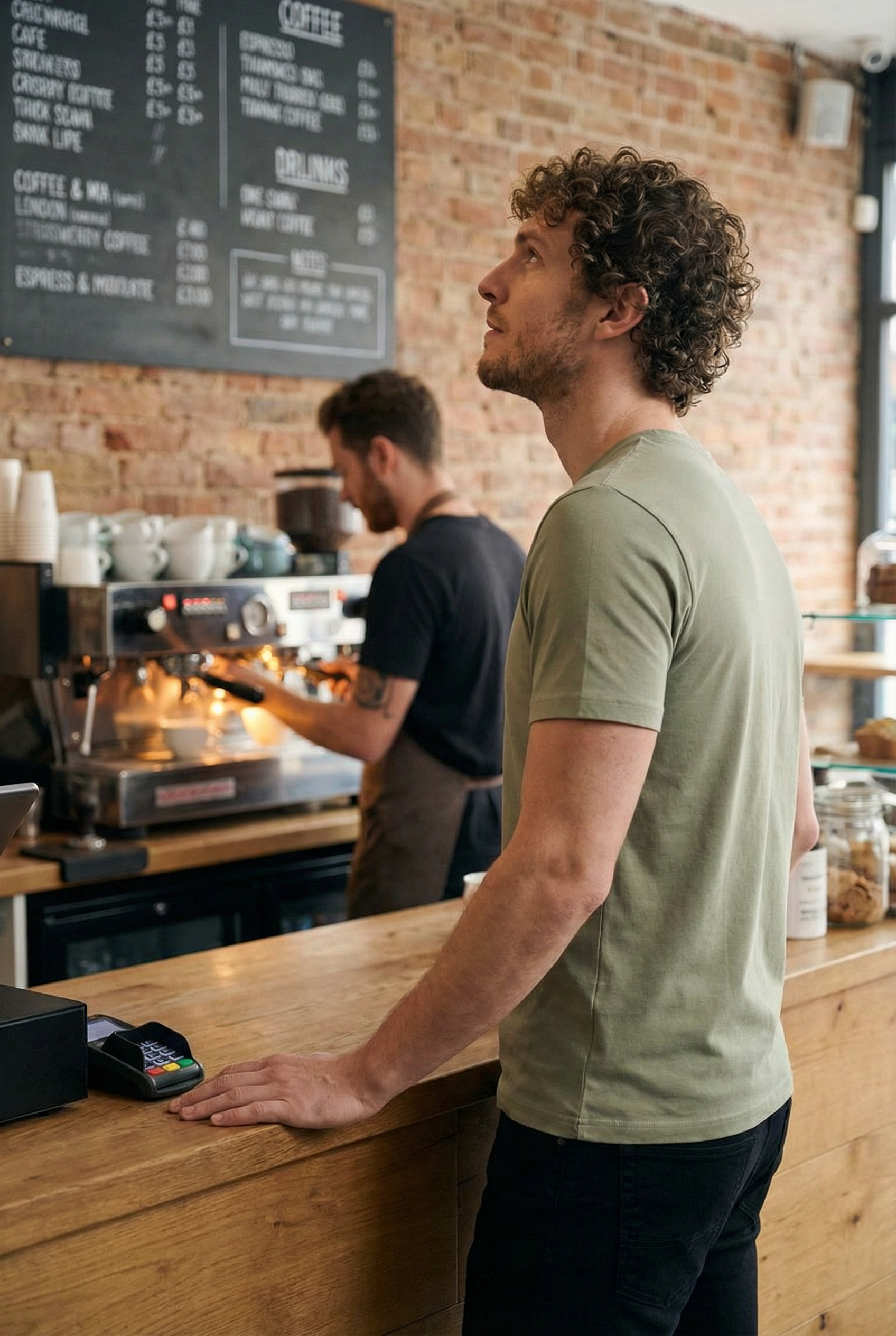 Men's Classic Fitted Crewneck T-Shirt | Blackstone London