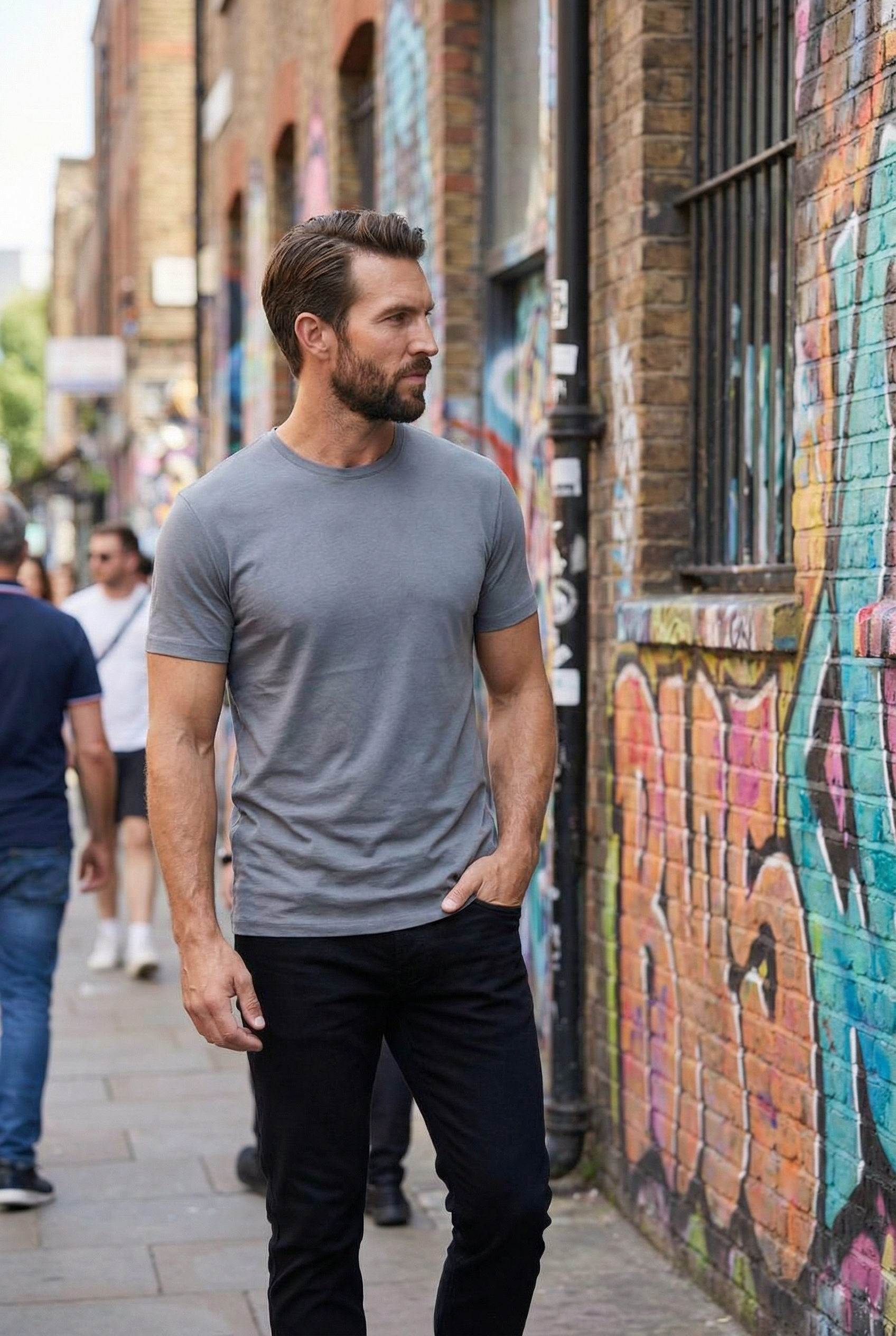 Men's Classic Fitted Crewneck T-Shirt | Blackstone London
