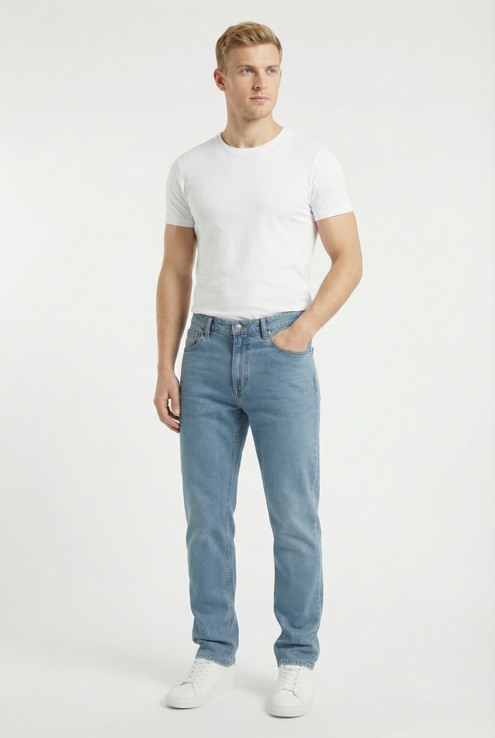Men's Heritage Regular Fit Jeans | Blackstone London