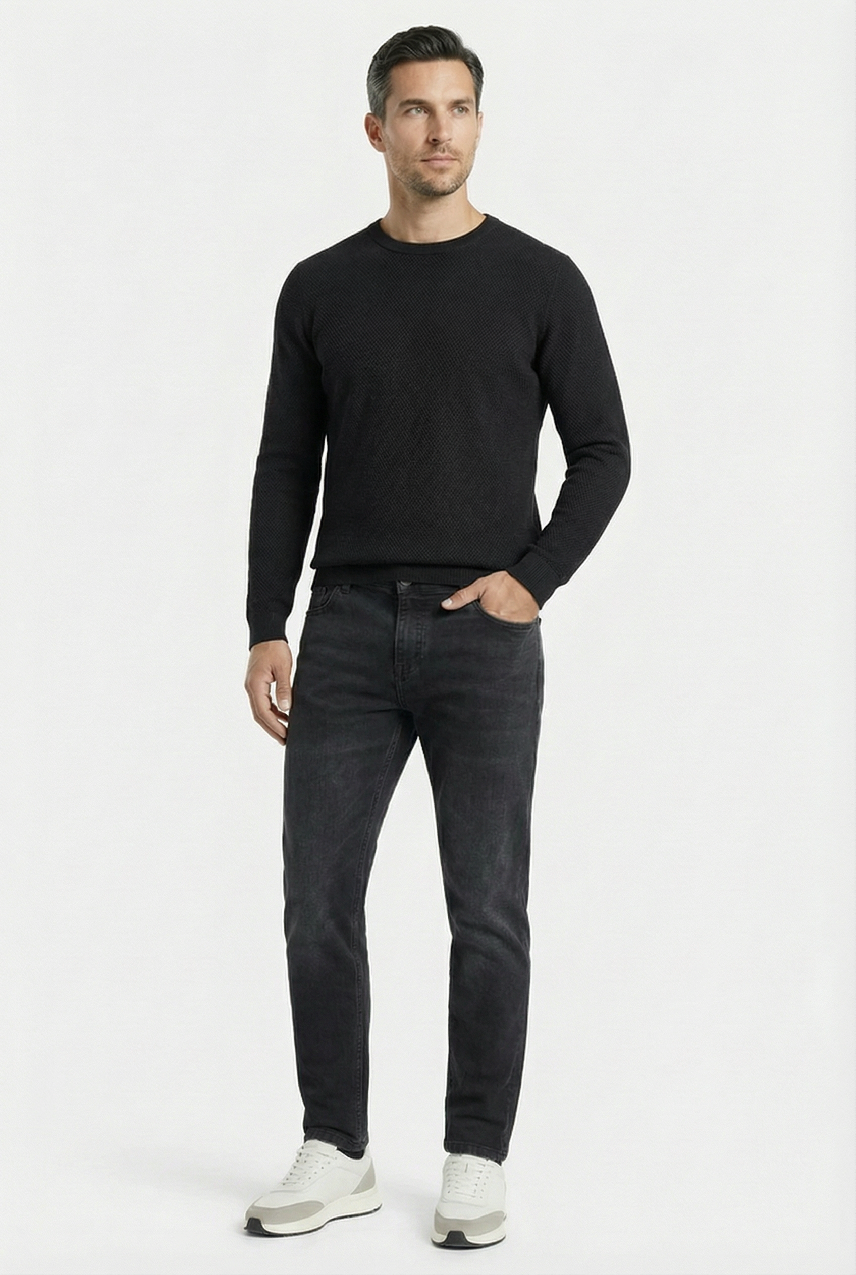 Men's Essential Slim Fit Jeans | Blackstone London
