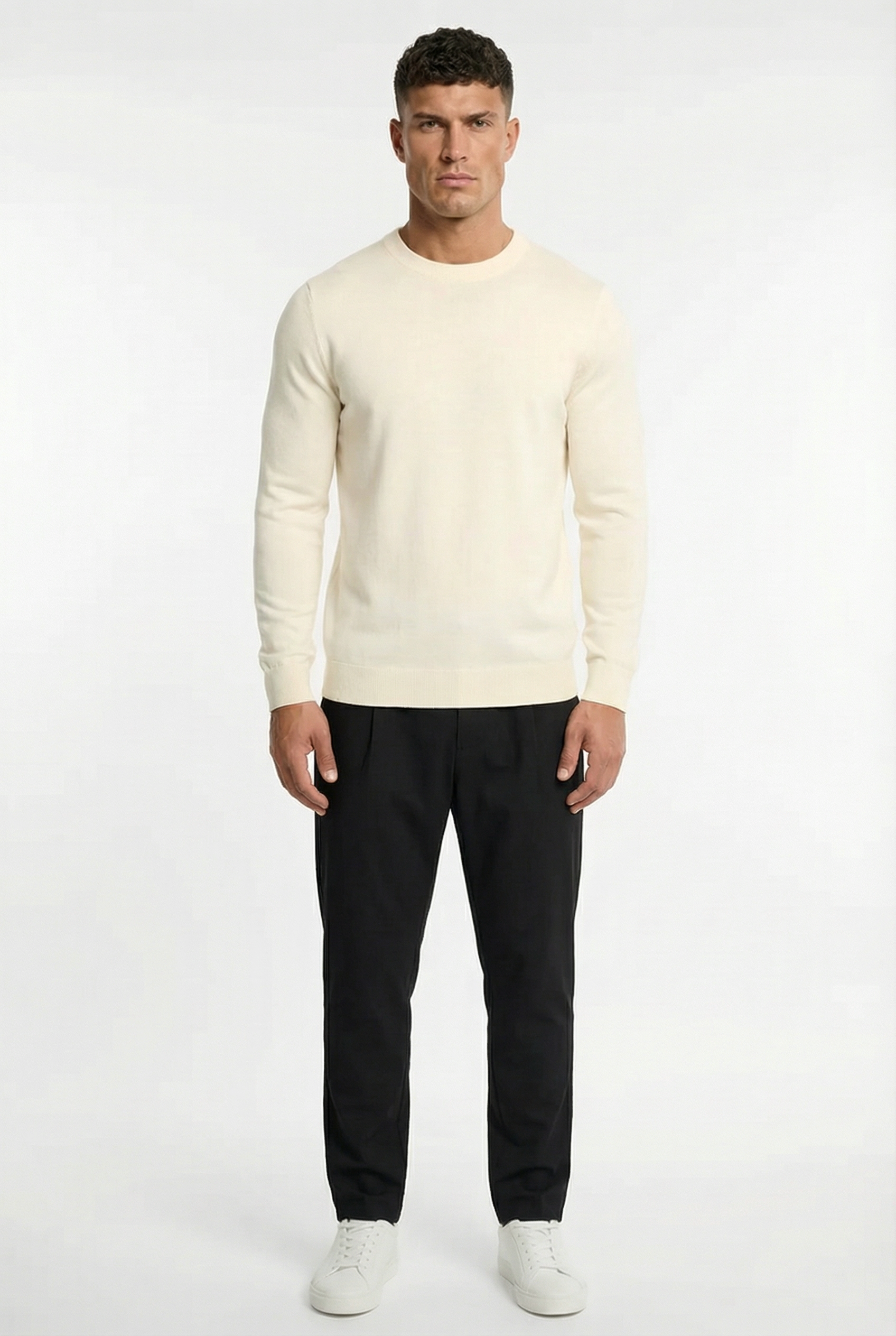 Men's Classic Crewneck Knit Sweater | Blackstone London