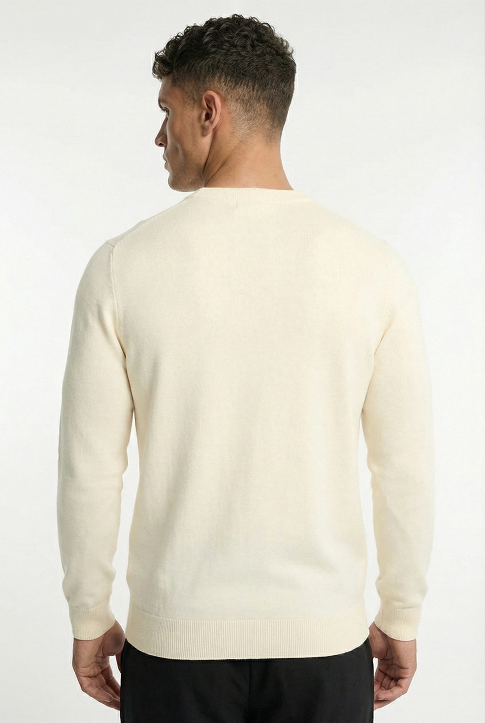 Men's Classic Crewneck Knit Sweater | Blackstone London