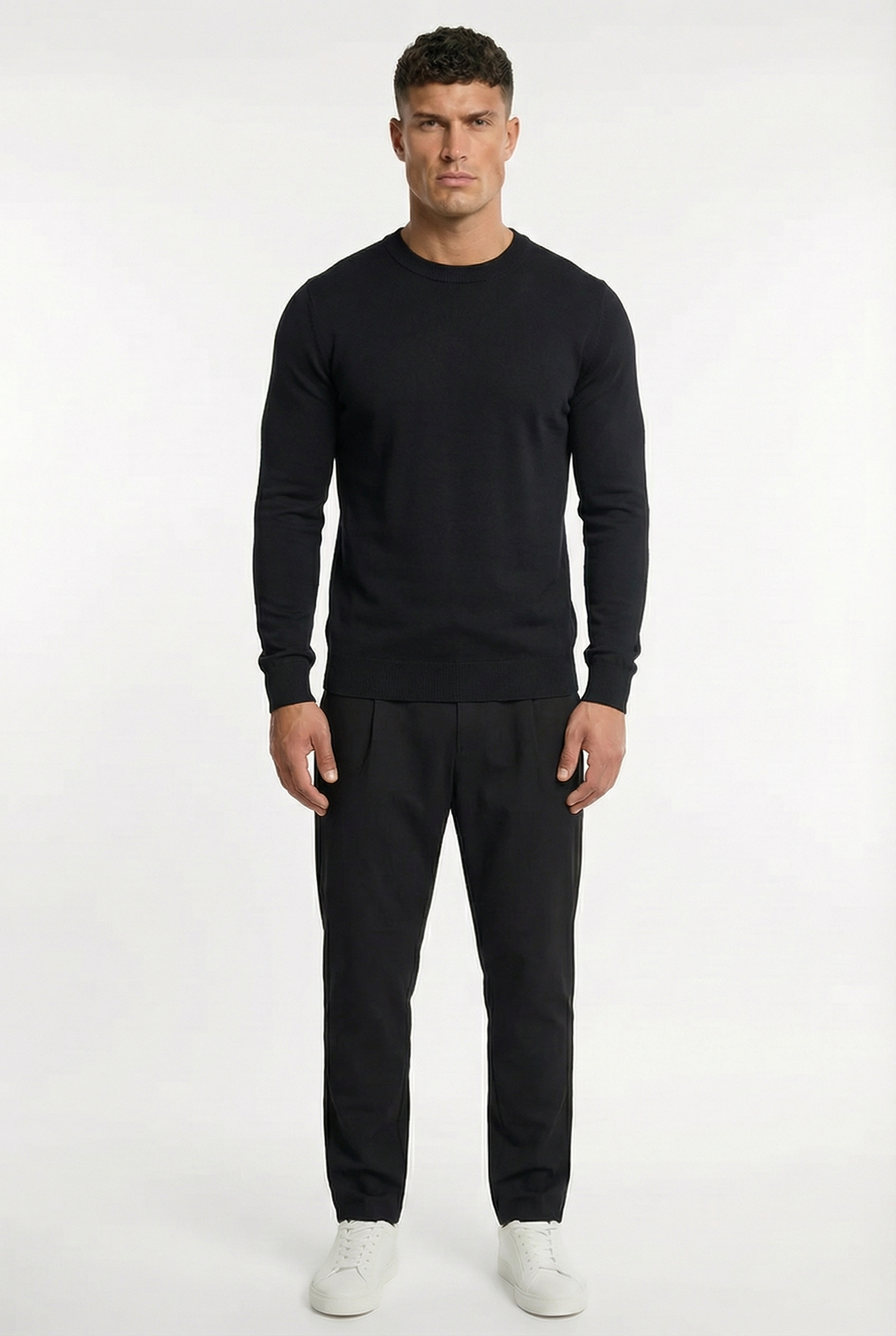 Men's Classic Crewneck Knit Sweater | Blackstone London