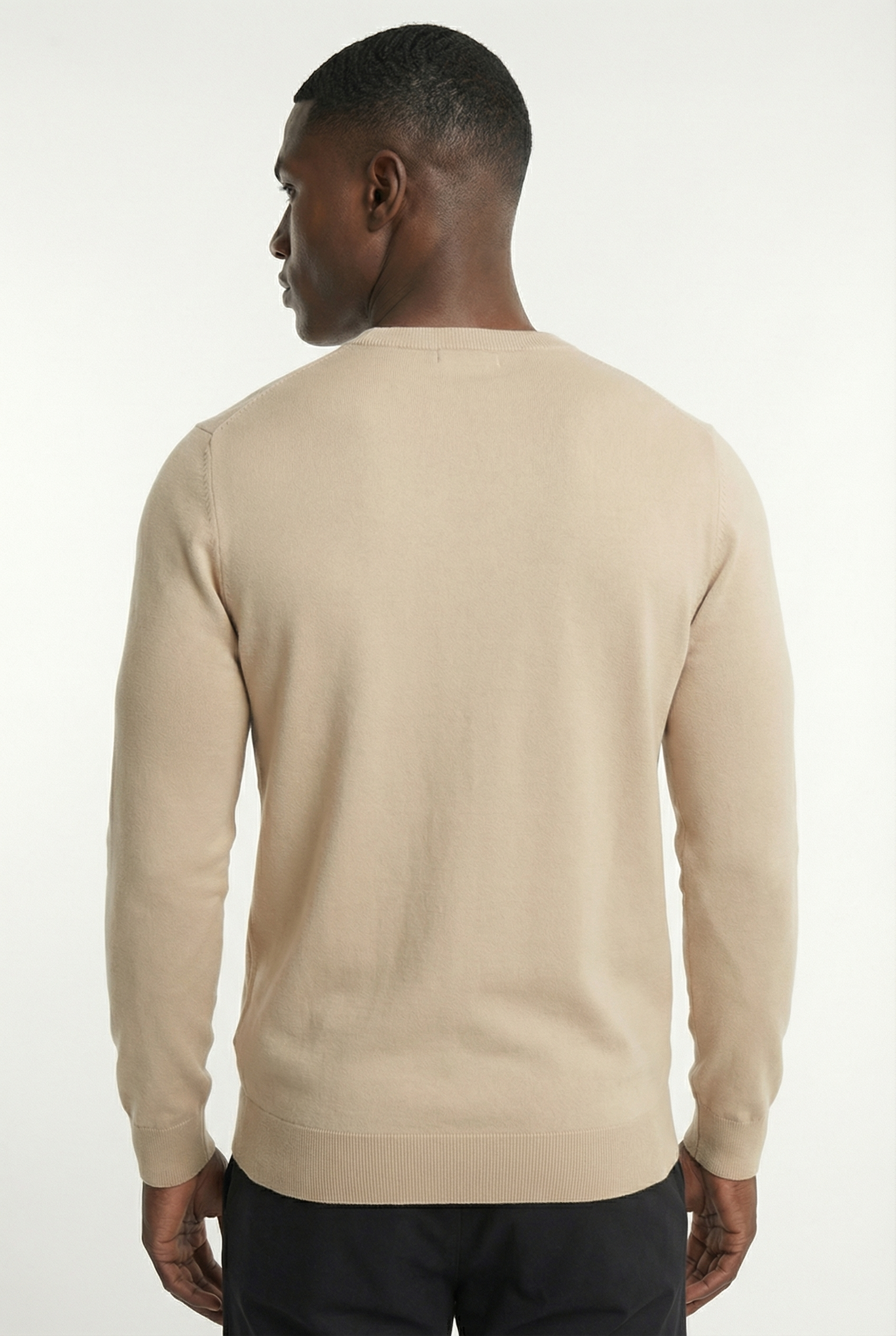 Men's Classic Crewneck Knit Sweater | Blackstone London