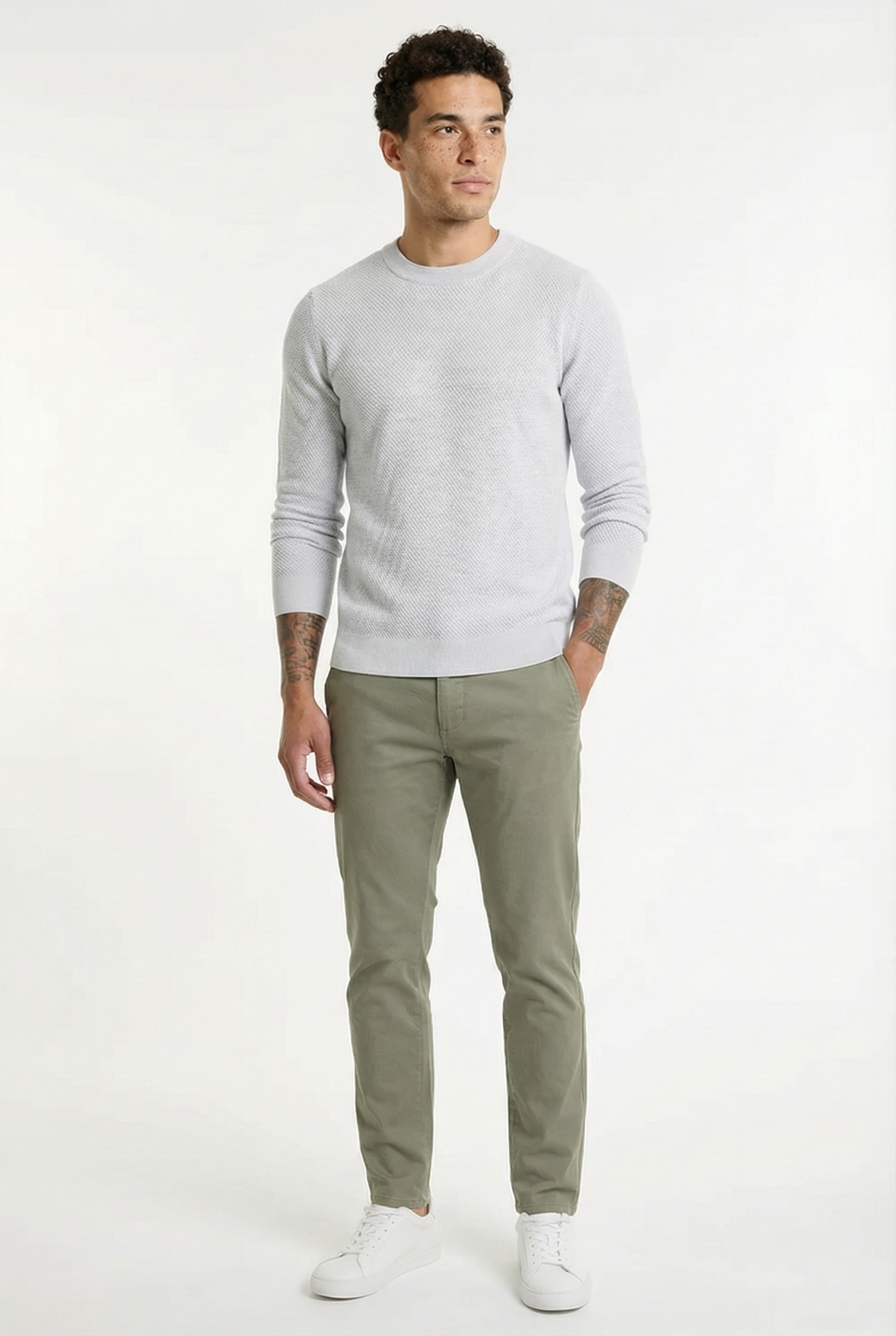 Men's Signature Crewneck Knit Sweater | Blackstone London
