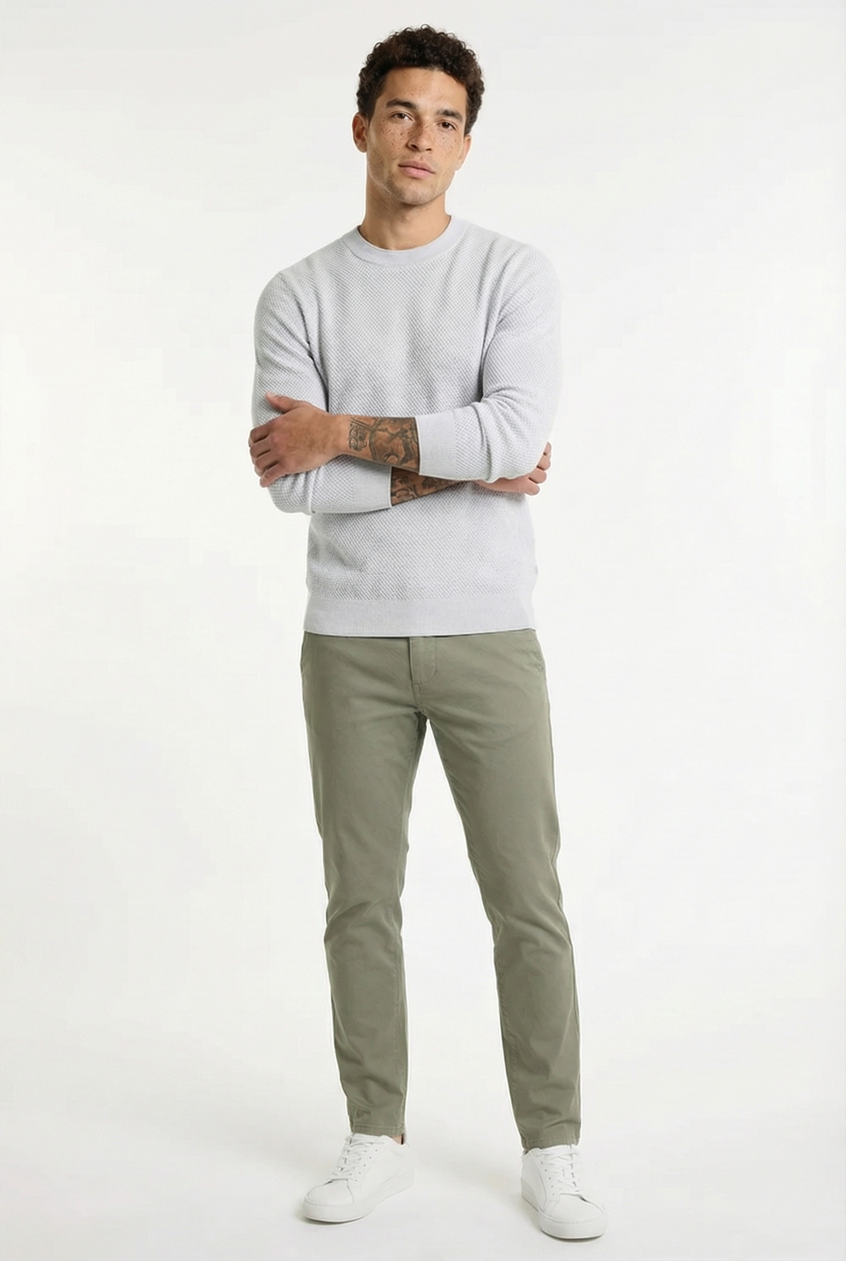 Men's Signature Crewneck Knit Sweater | Blackstone London