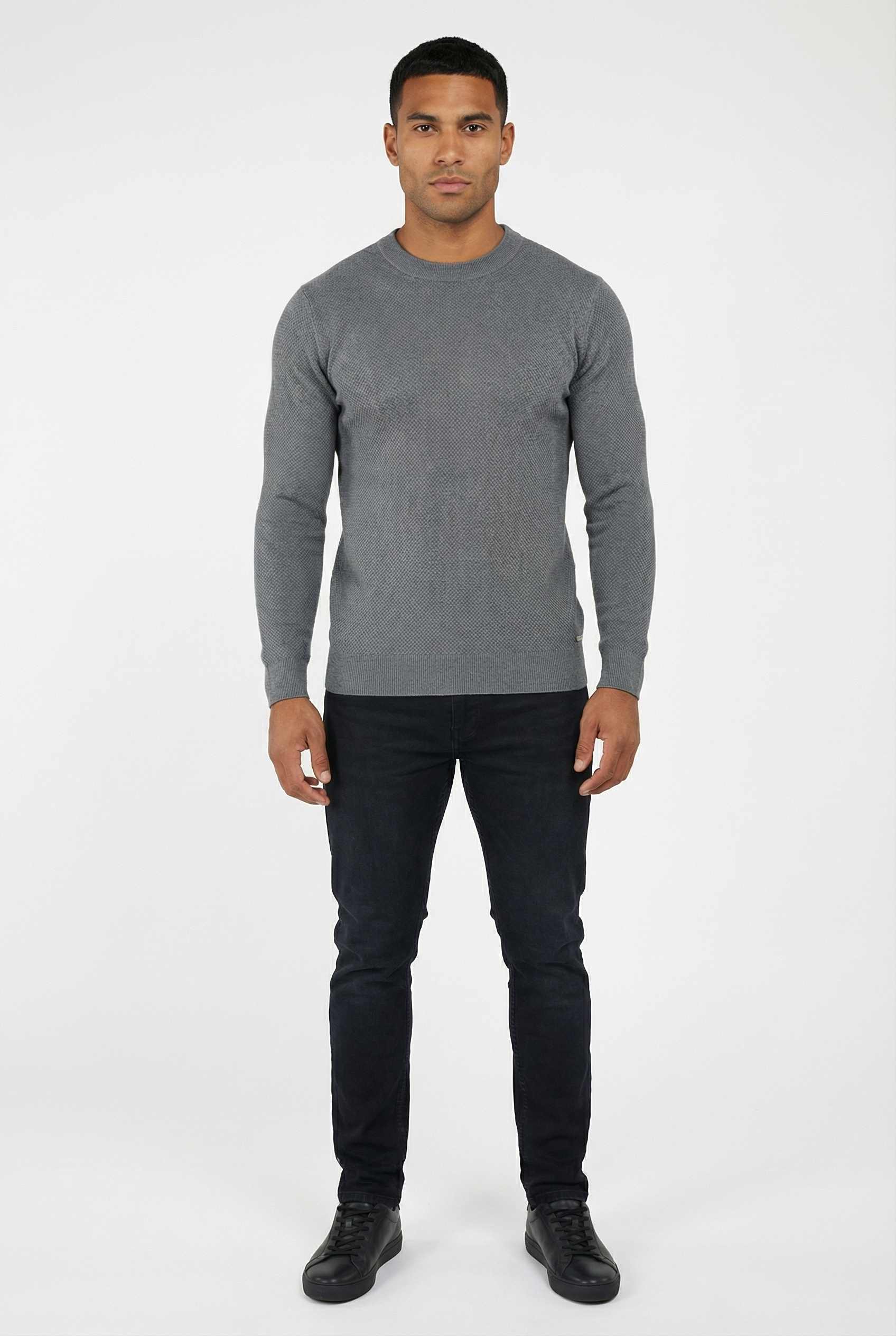 Men's Signature Crewneck Knit Sweater | Blackstone London