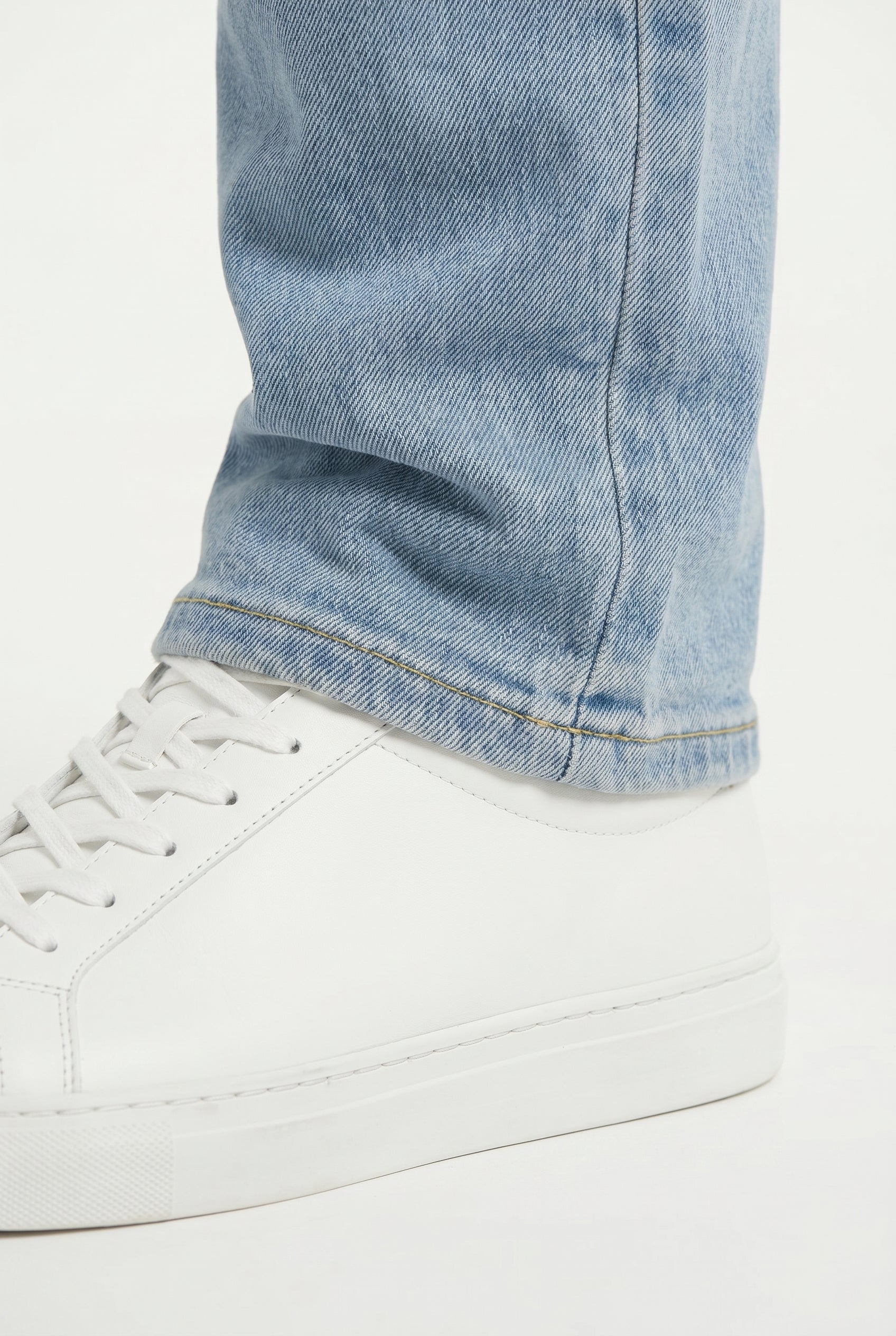 Men's Heritage Regular Fit Jeans | Blackstone London