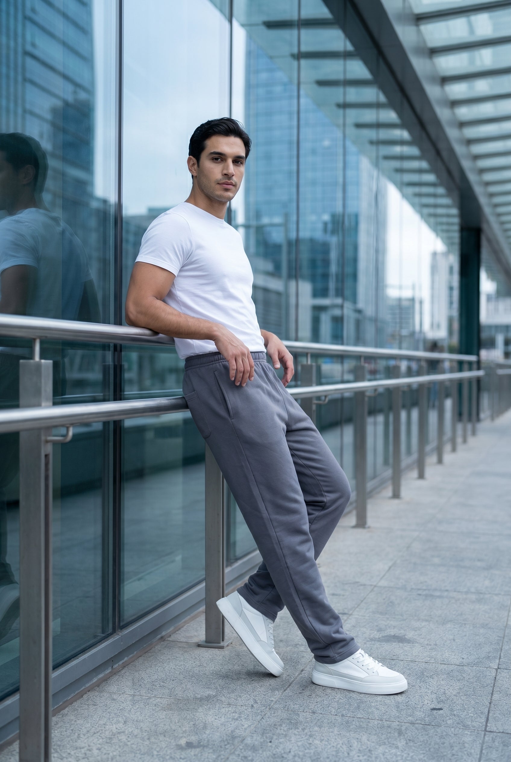 Men's Relaxed Fit Open Hem Joggers | Blackstone London