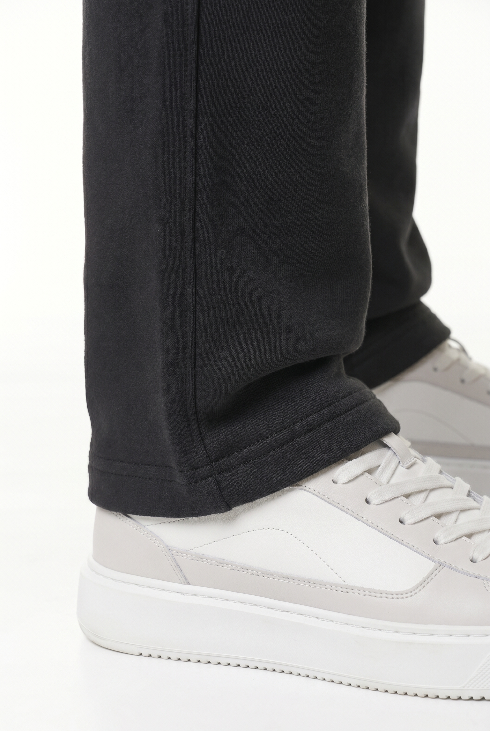 Men's Relaxed Fit Open Hem Joggers | Blackstone London
