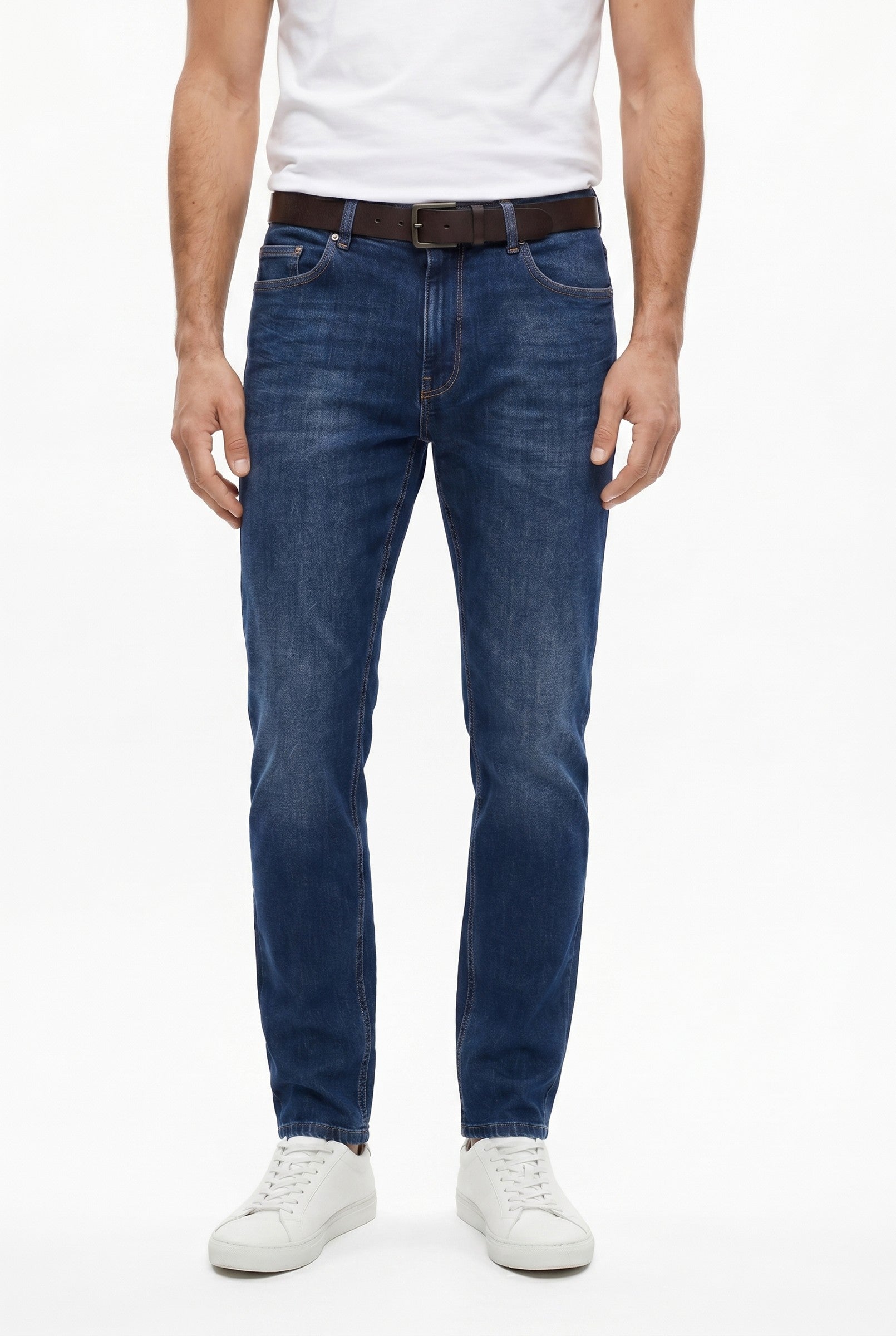Men's Slim Tapered Stretch Denim Jeans | Blackstone London