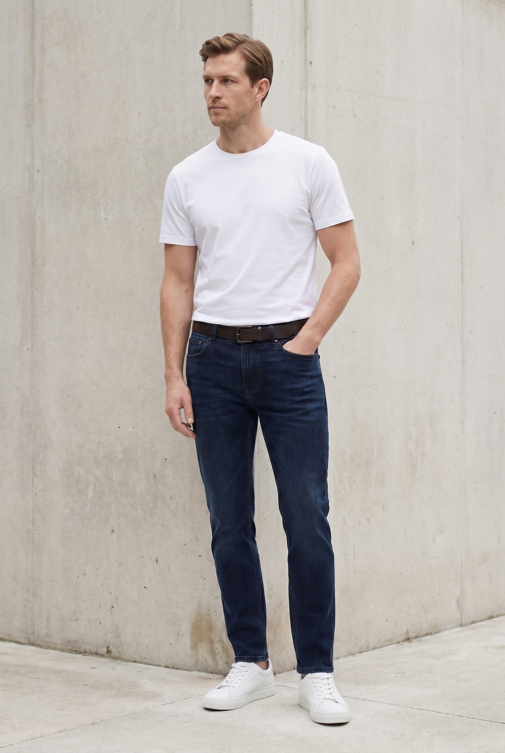 Men's Slim Tapered Stretch Denim Jeans | Blackstone London