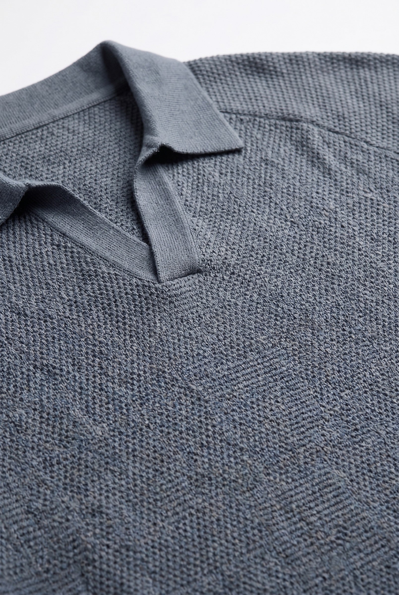Men's Textured Knitted Open Collar Polo | Blackstone London