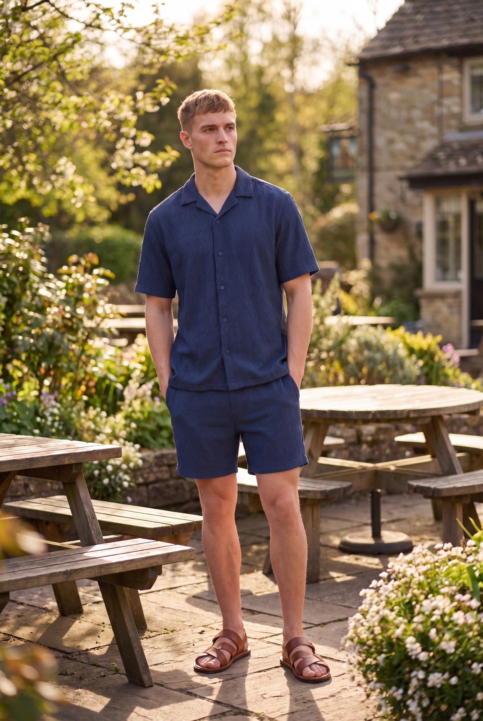 Men's Wave Textured Drawstring Shorts | Blackstone London