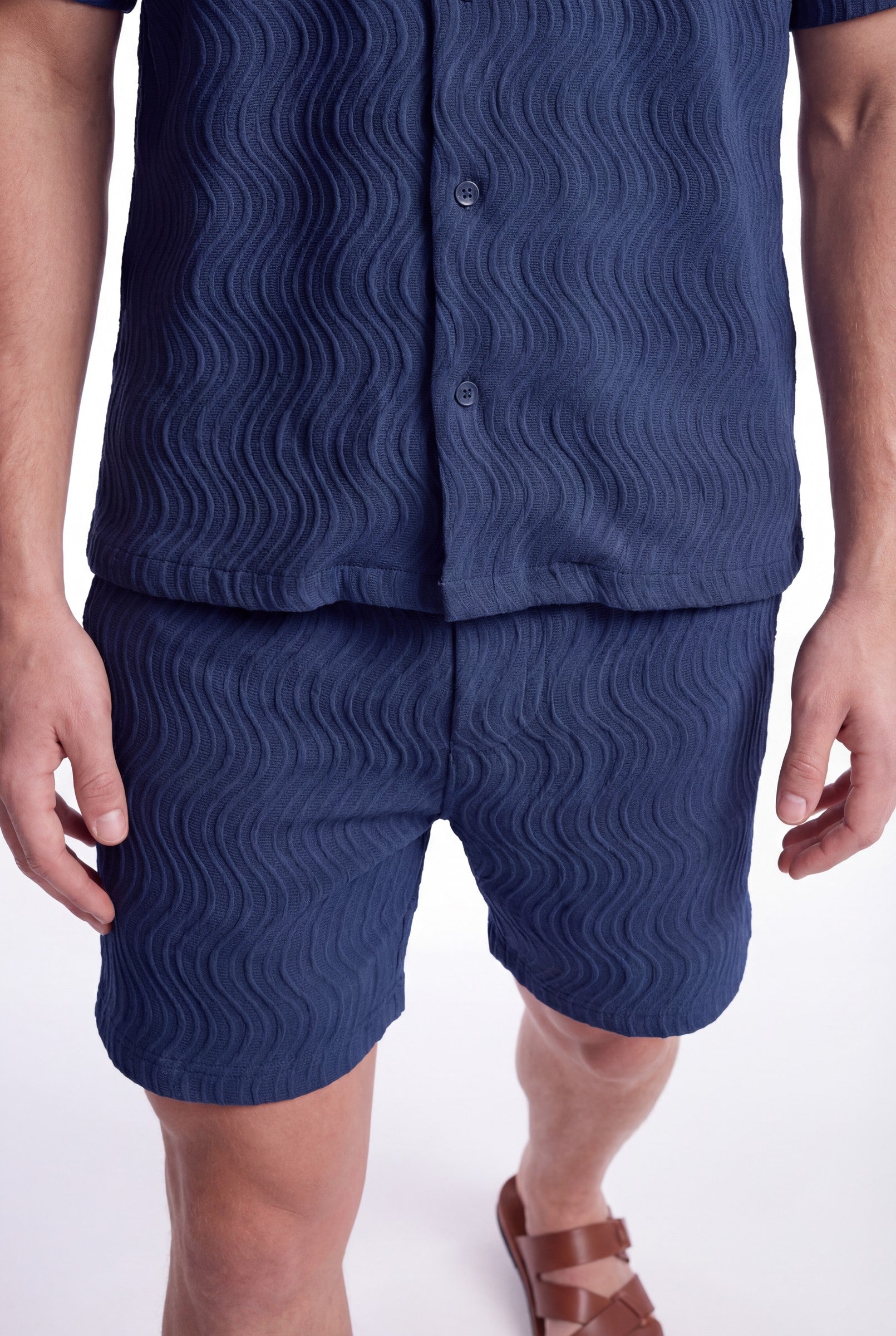 Men's Wave Textured Drawstring Shorts | Blackstone London