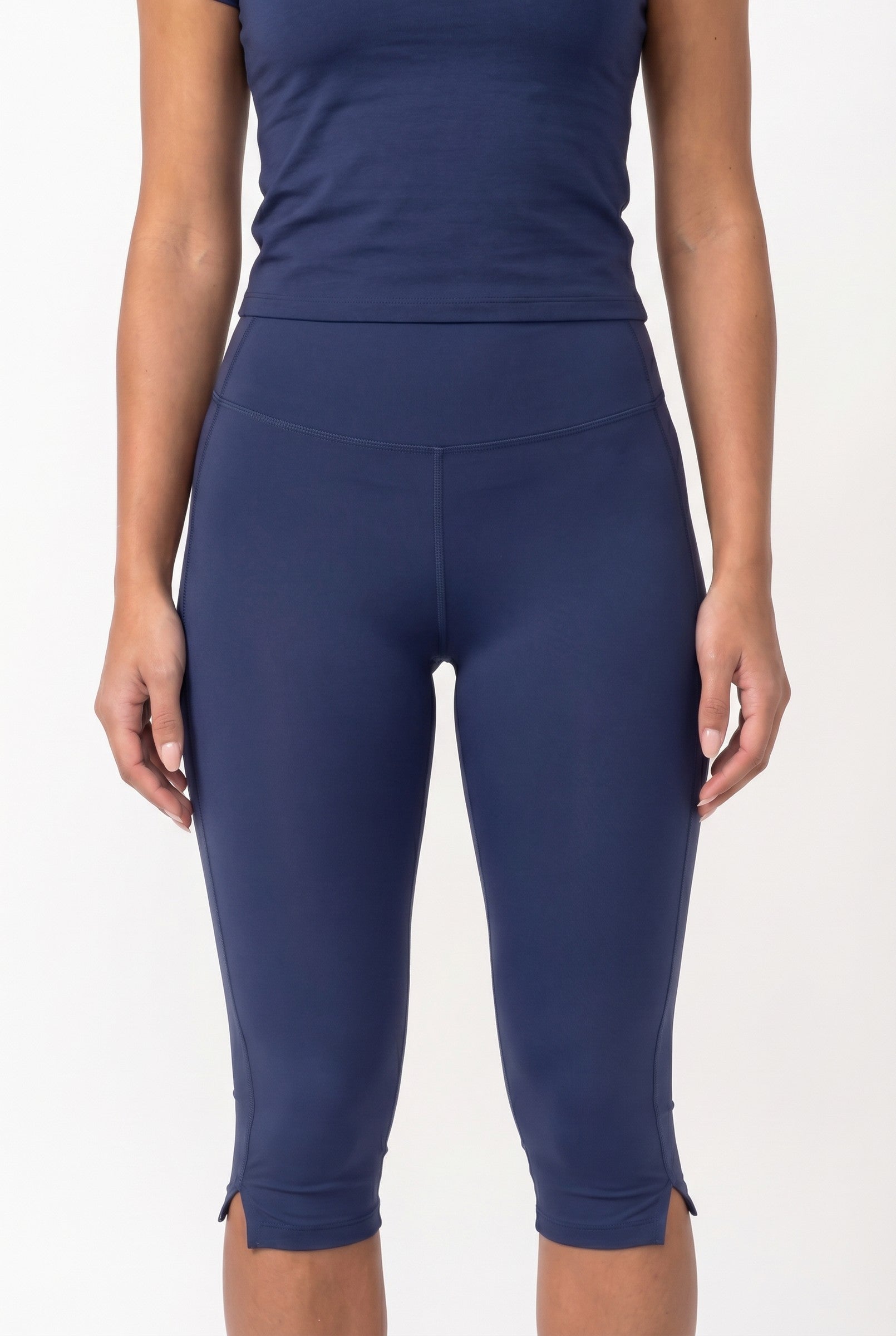 Women's Performance Capri Legging | Blackstone London