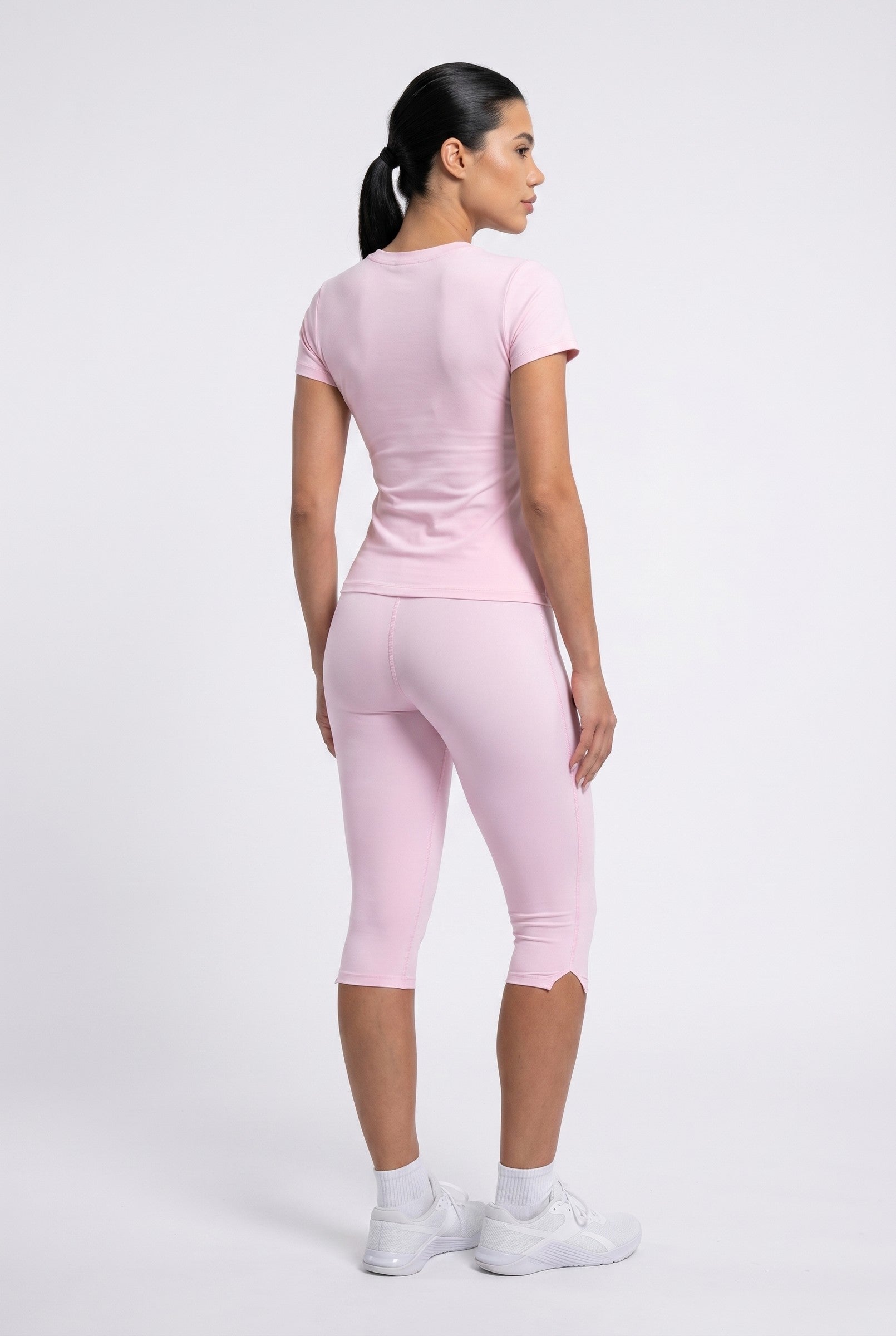 Women's Performance Capri Legging | Blackstone London