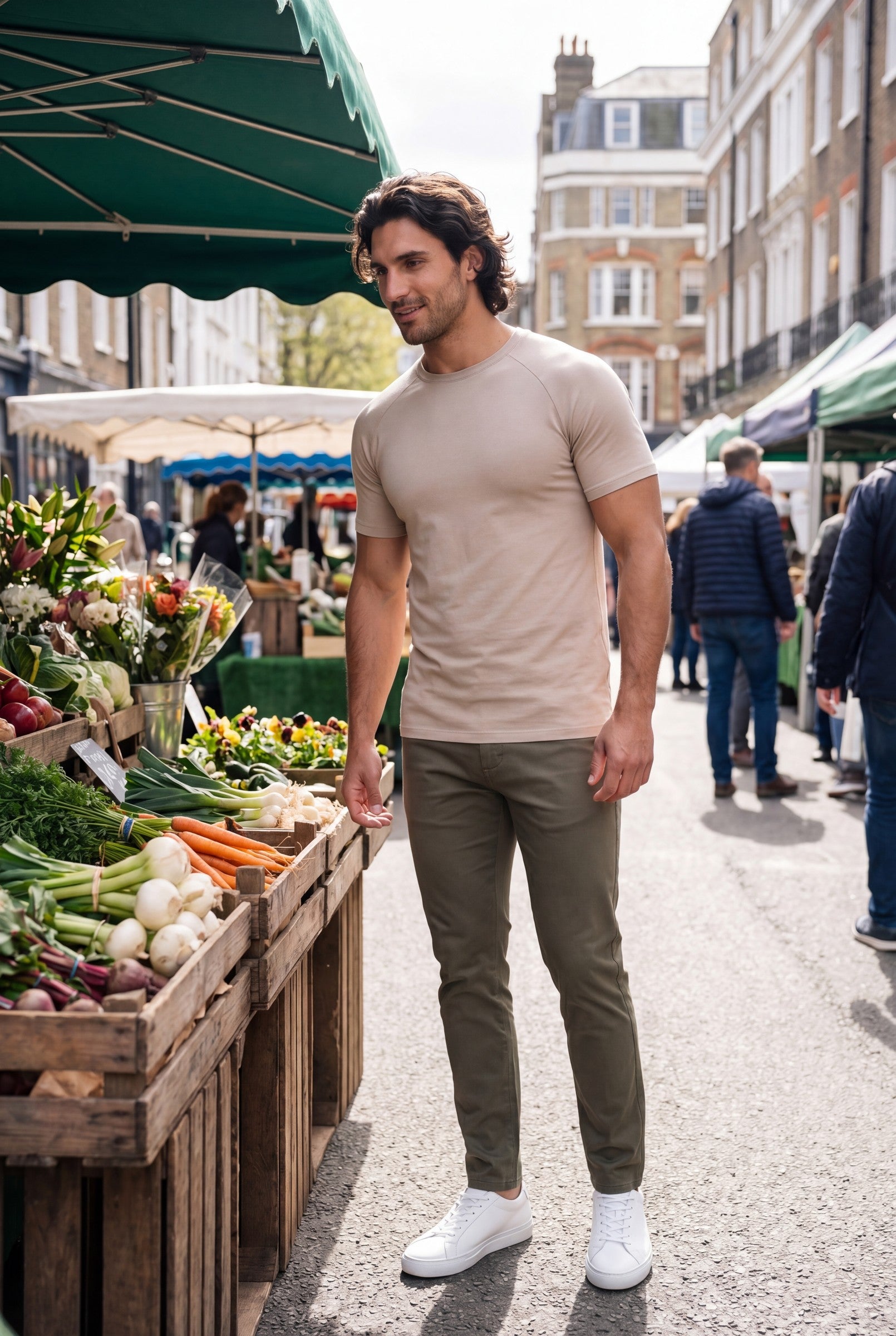 Men's Muscle Fit Crewneck T-Shirt | Blackstone London