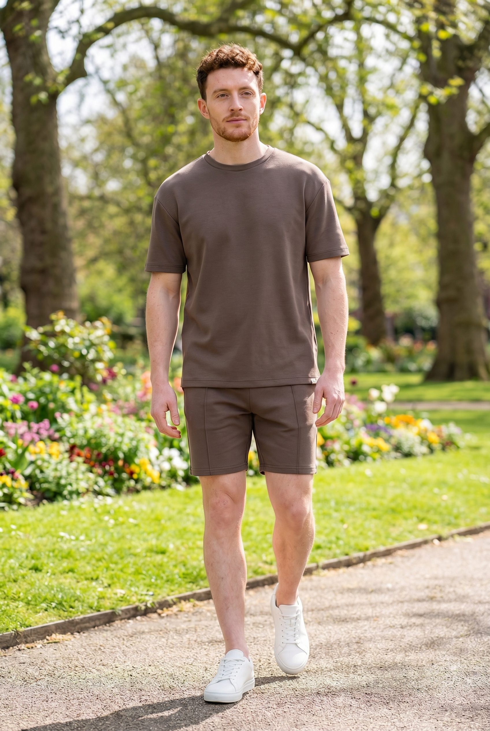 smart-knit-shorts-lifestyle.png