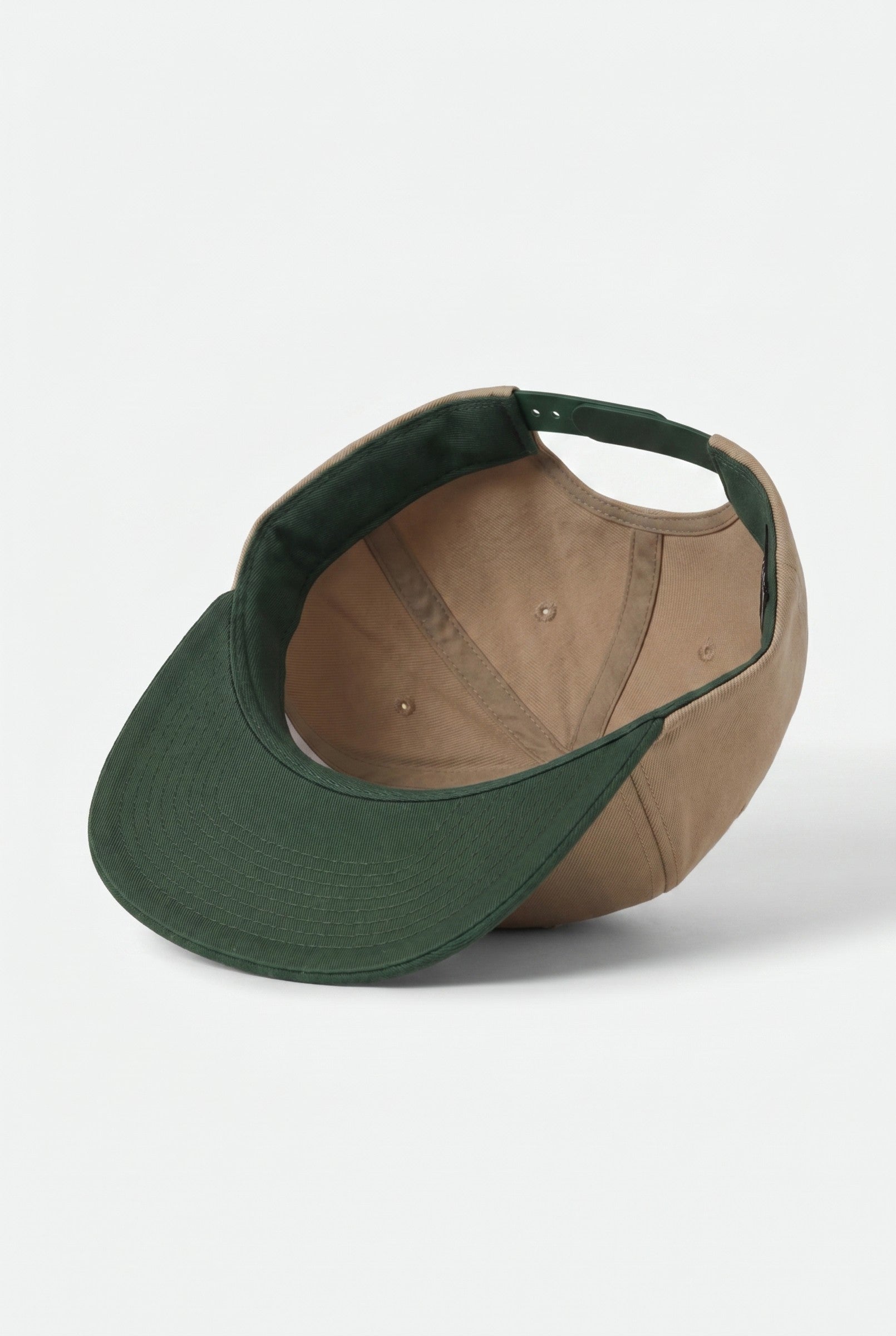 Men's Heritage Snapback Cap | Blackstone London