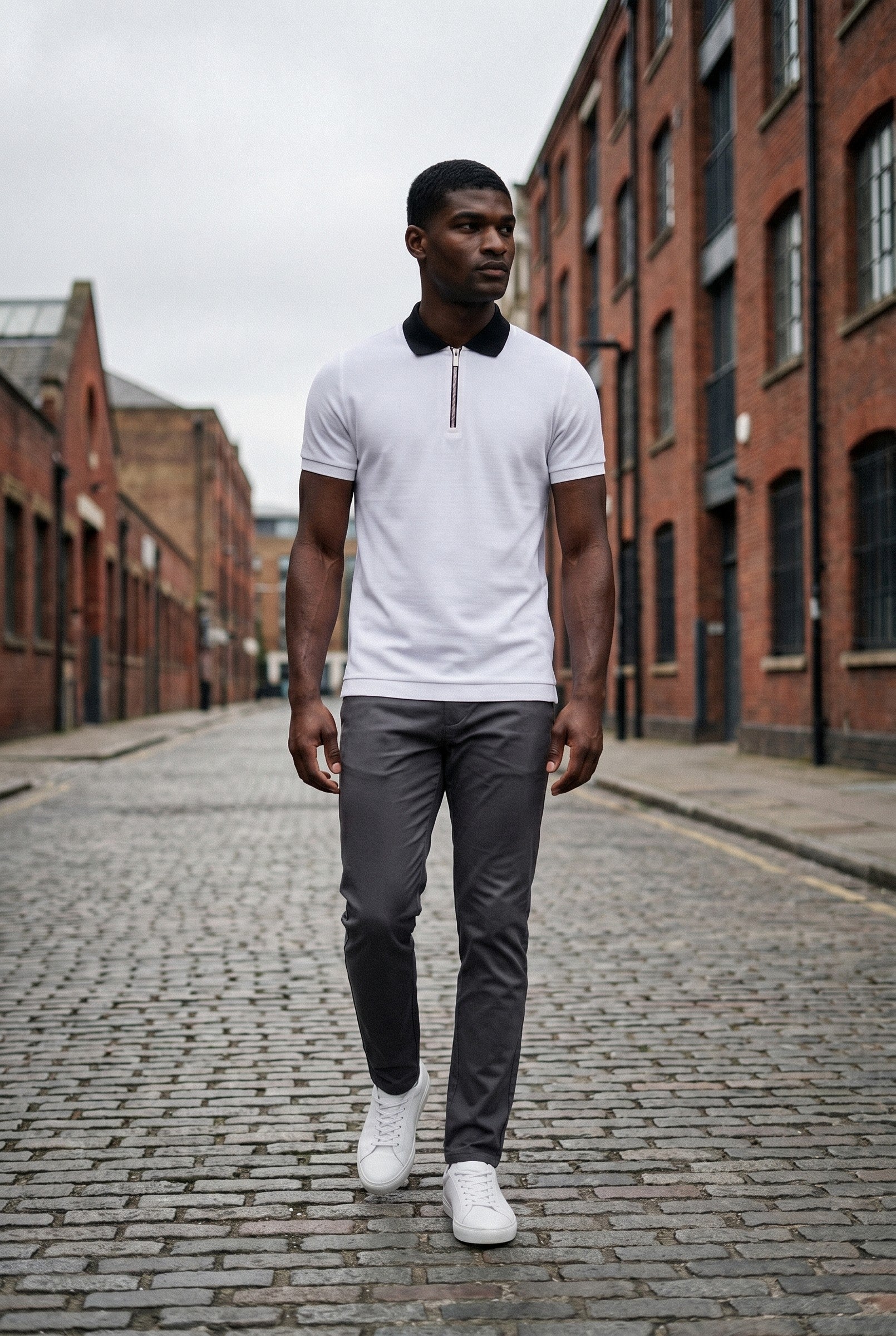 Men's Premium Logo Collar Polo in White | Blackstone London